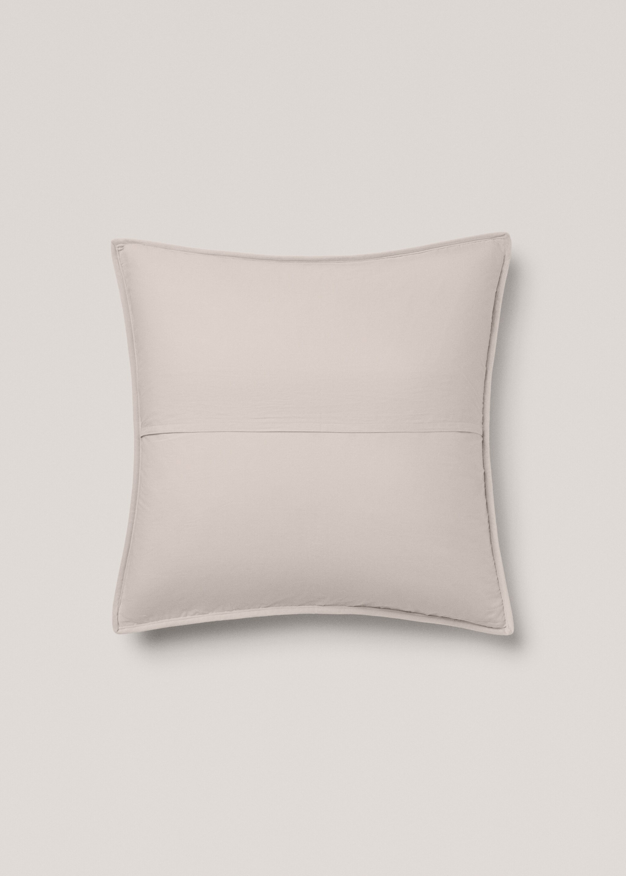 Velvet cushion cover - Details of the article 1, Beige. Ref: 77077668-00.