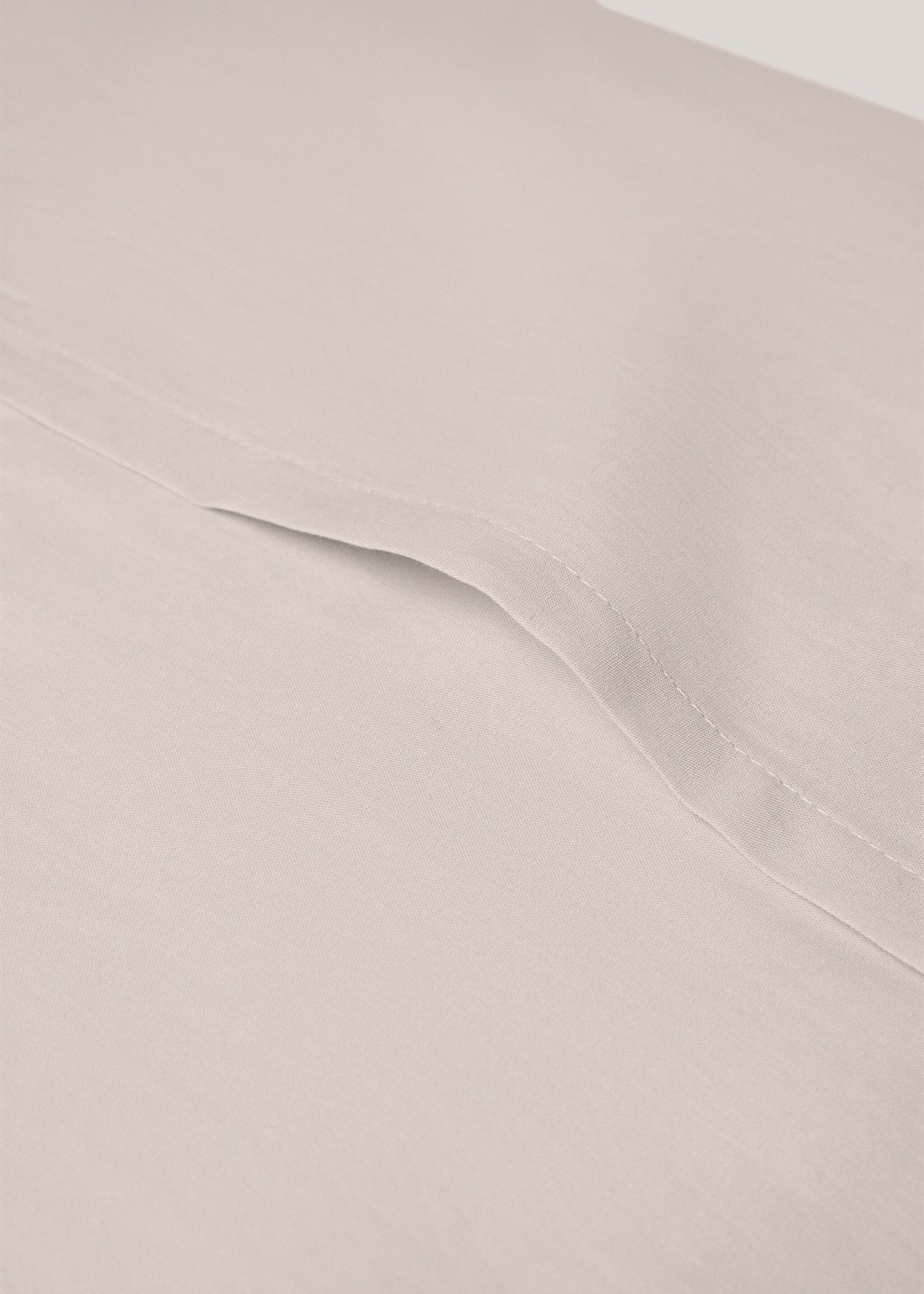 Velvet cushion cover - Details of the article 3, Beige. Ref: 77077668-00.