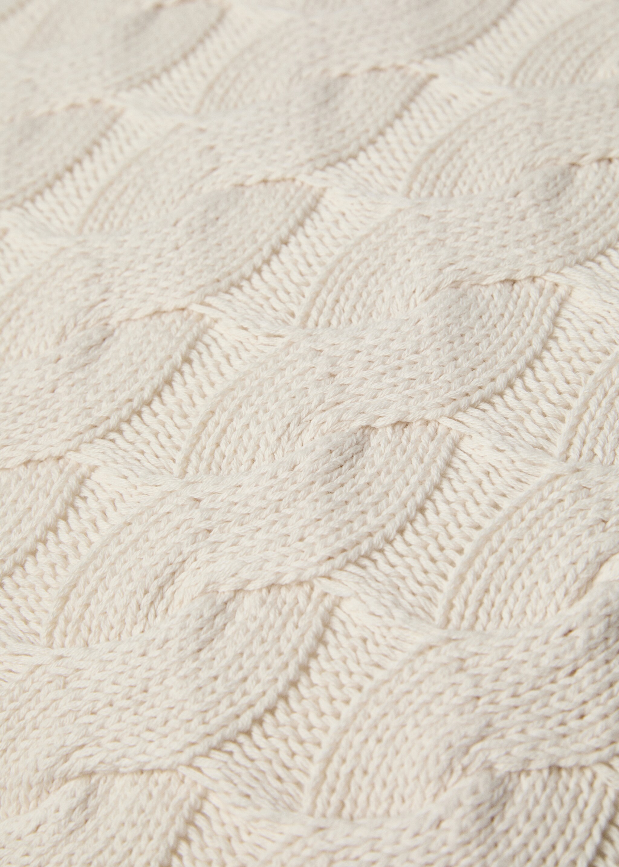 100% cotton braided knit cushion cover 17.7x17.7in - Details of the article 3, Off White. Ref: 77077670-00.