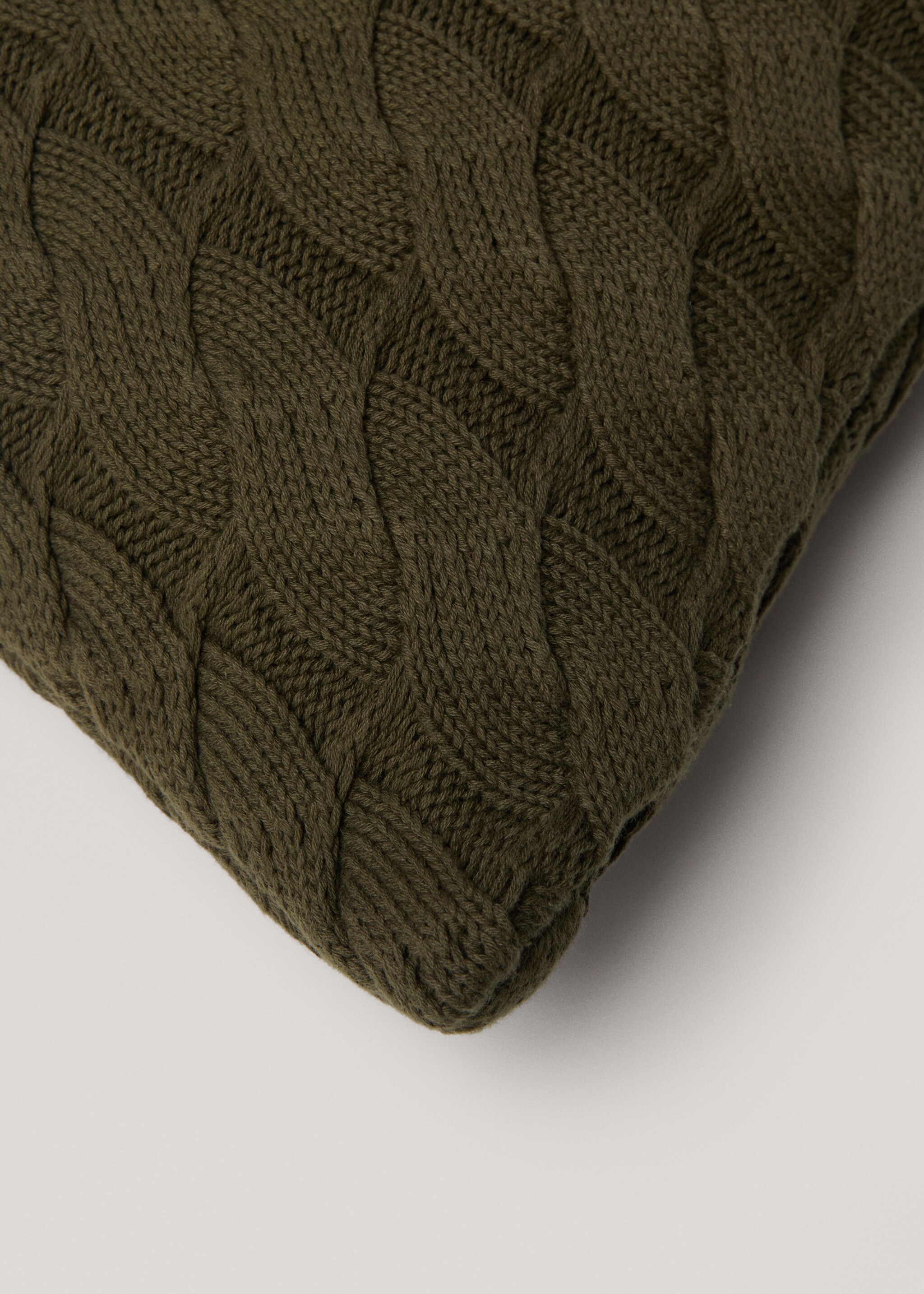100% cotton braided knit cushion cover 17.7x17.7in - Details of the article 1, Green. Ref: 77077670-00.