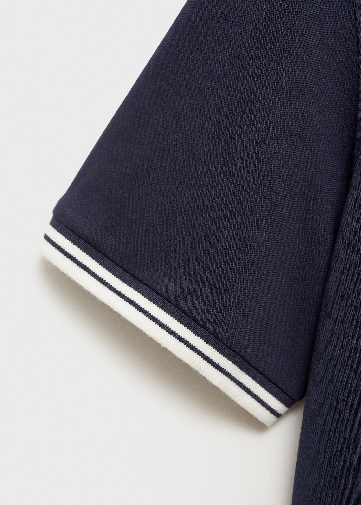 Poloshirt aus 100 % mit Kontrastborten - Detail des Artikels 0