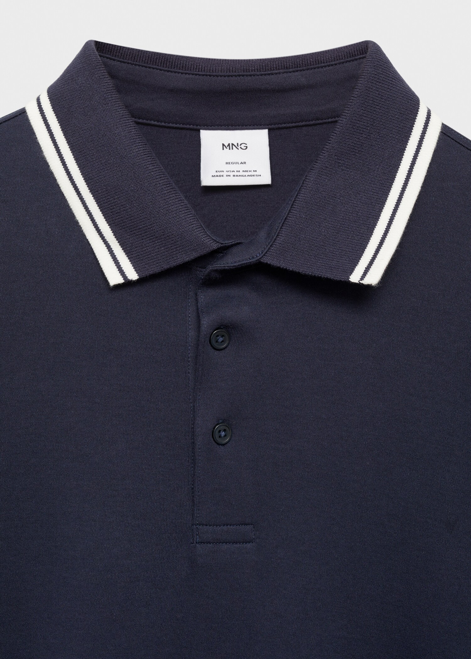 Poloshirt aus 100 % mit Kontrastborten - Detail des Artikels 8