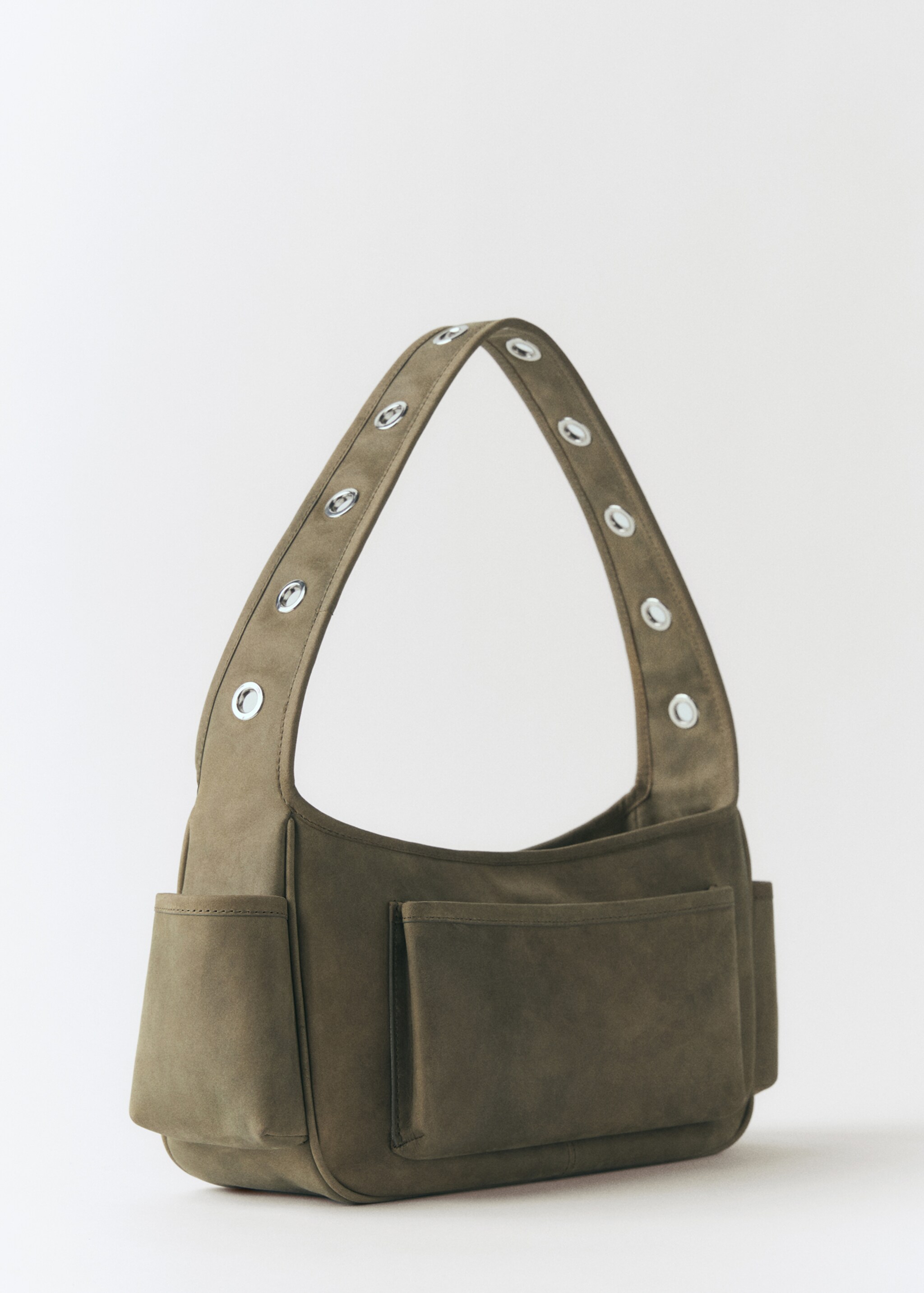 Bolso piel tachuelas bolsillos - Plano medio, Khaki. Ref: 77077683-00.