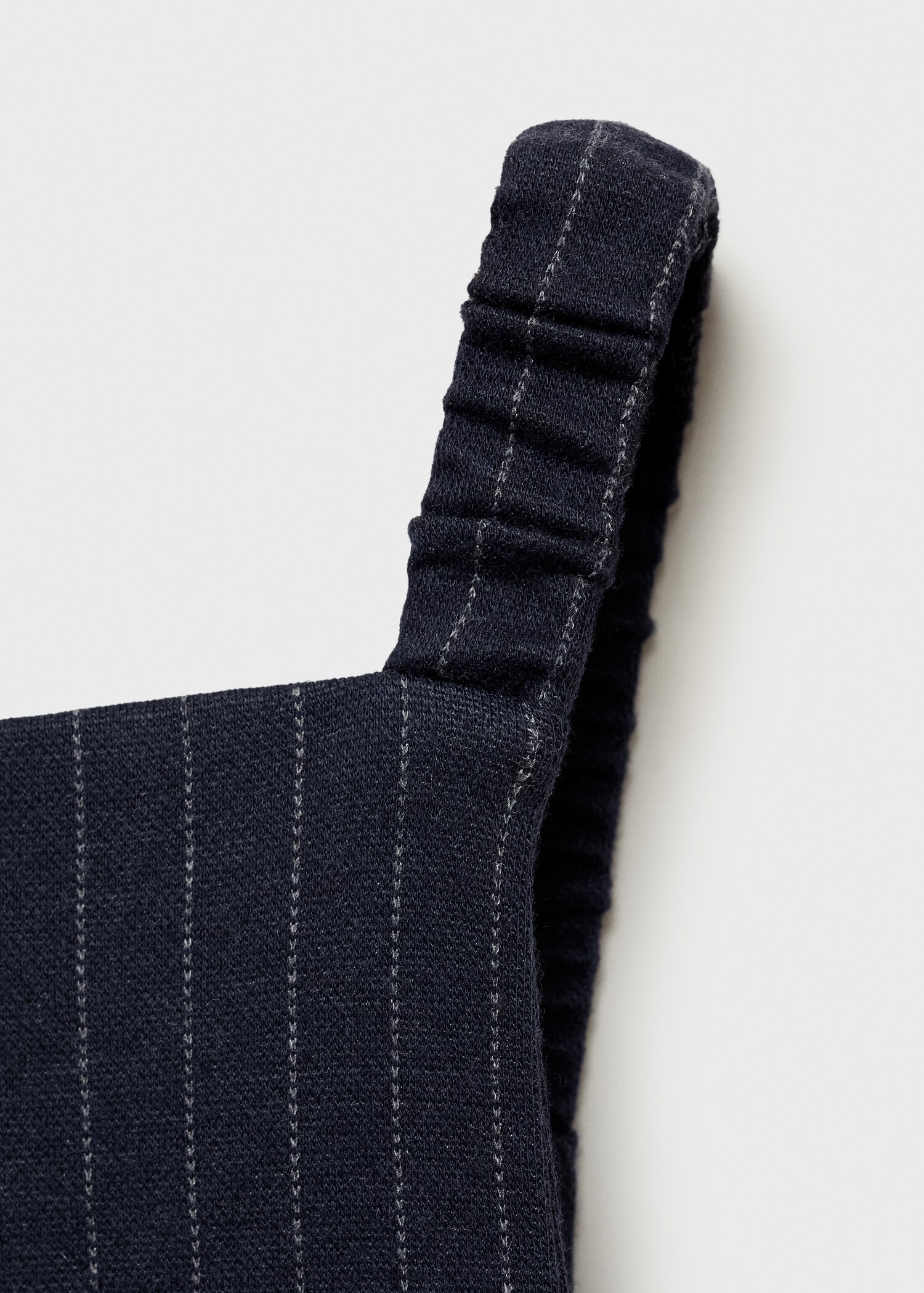 Langer Streifenoverall - Detail des Artikels 8