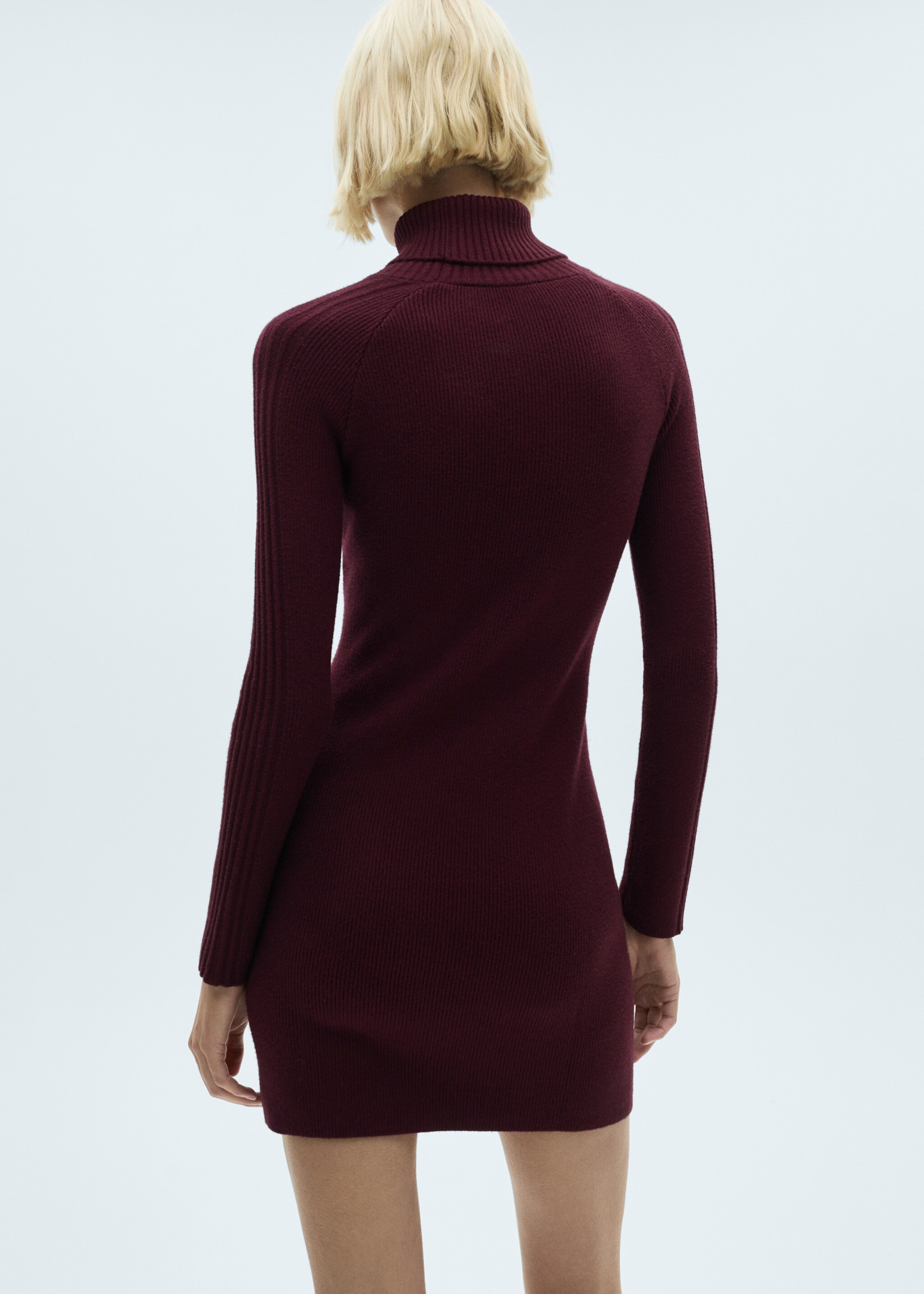 Vestit curt punt coll girat - Revers de l'article, Grana. Ref: 77077689-00.