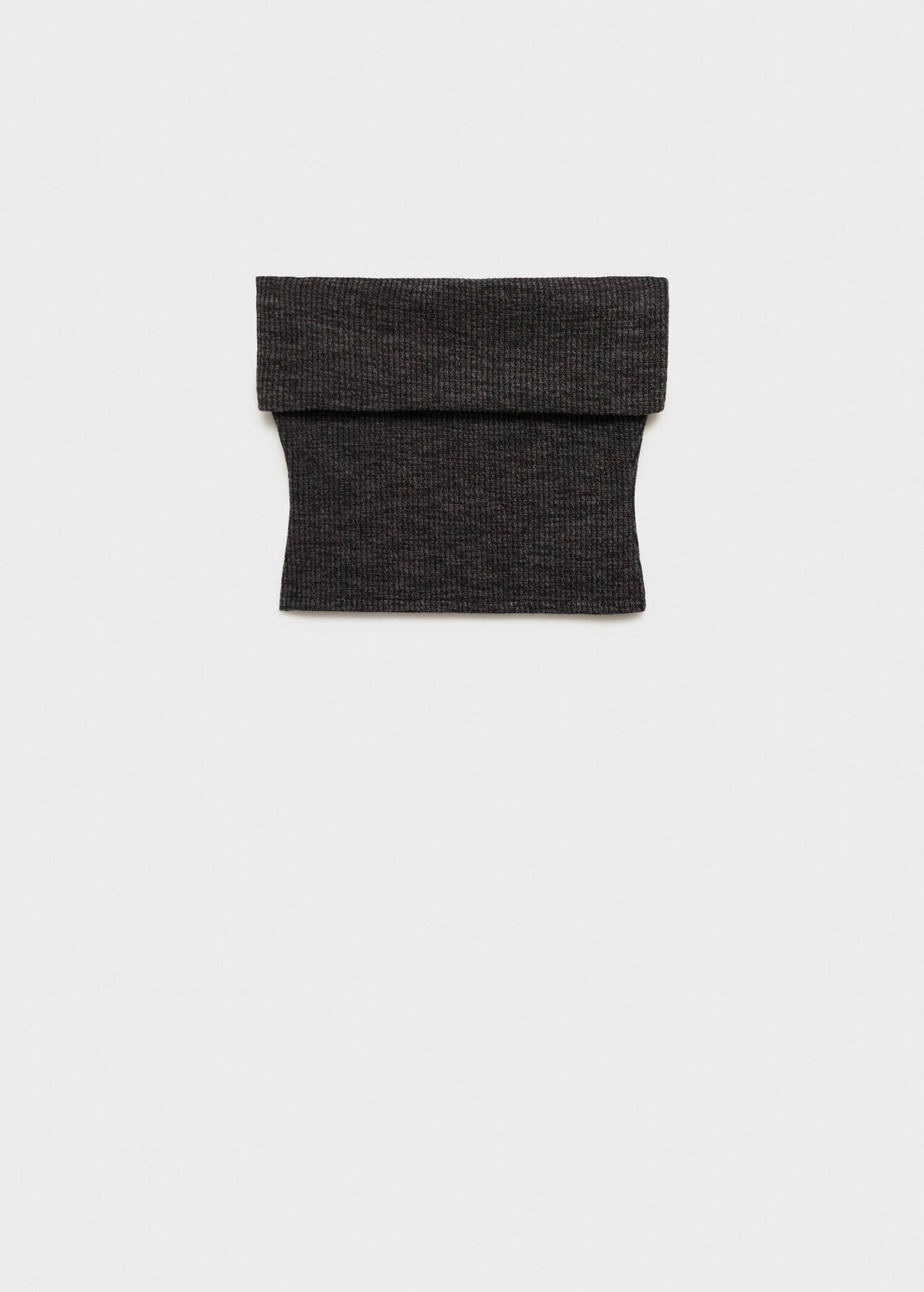 Top escot girat - Article sense model