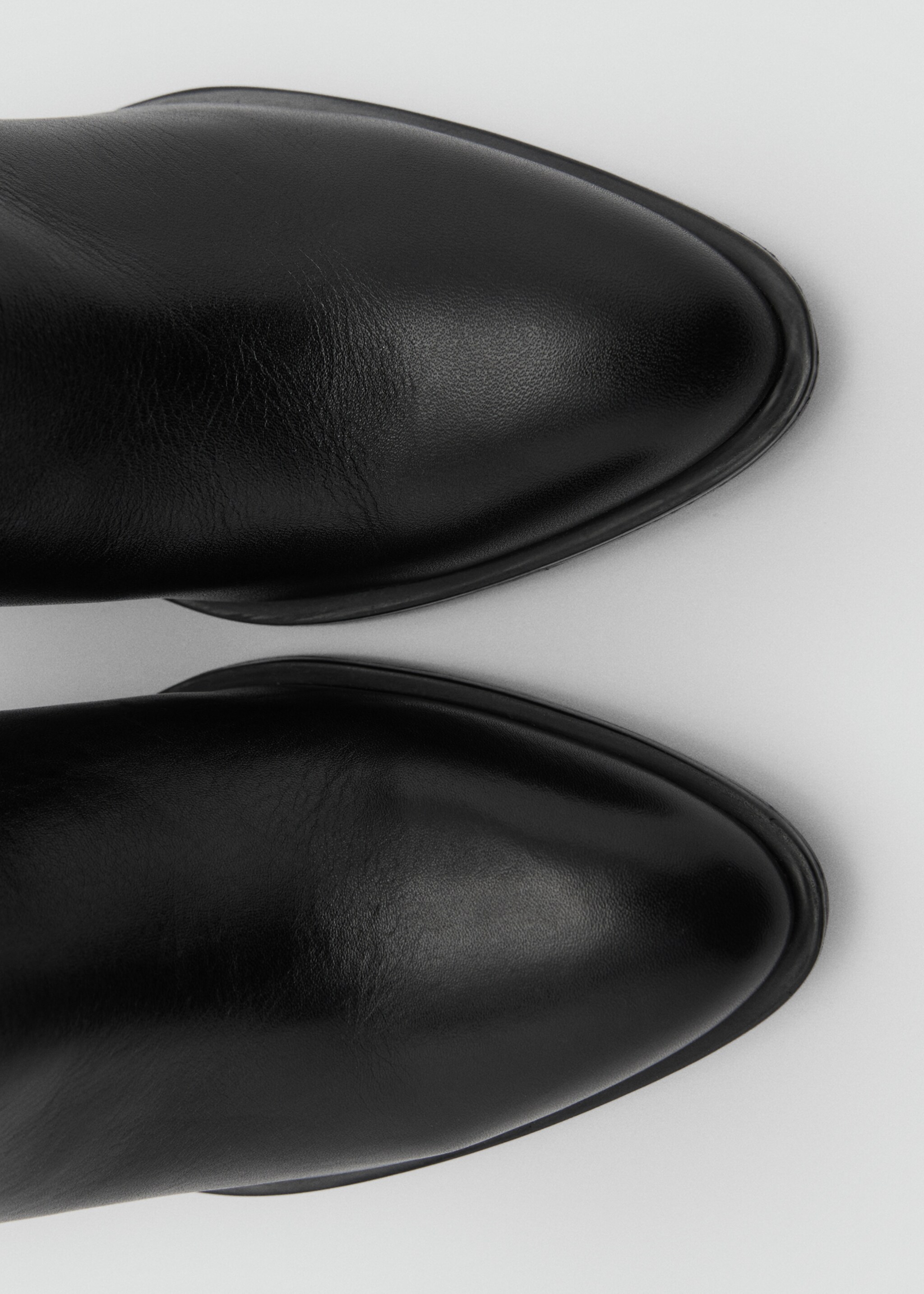 Bottes hautes talon cuir - Détail de l'article 2, Noir. Ref: 77077703-00.