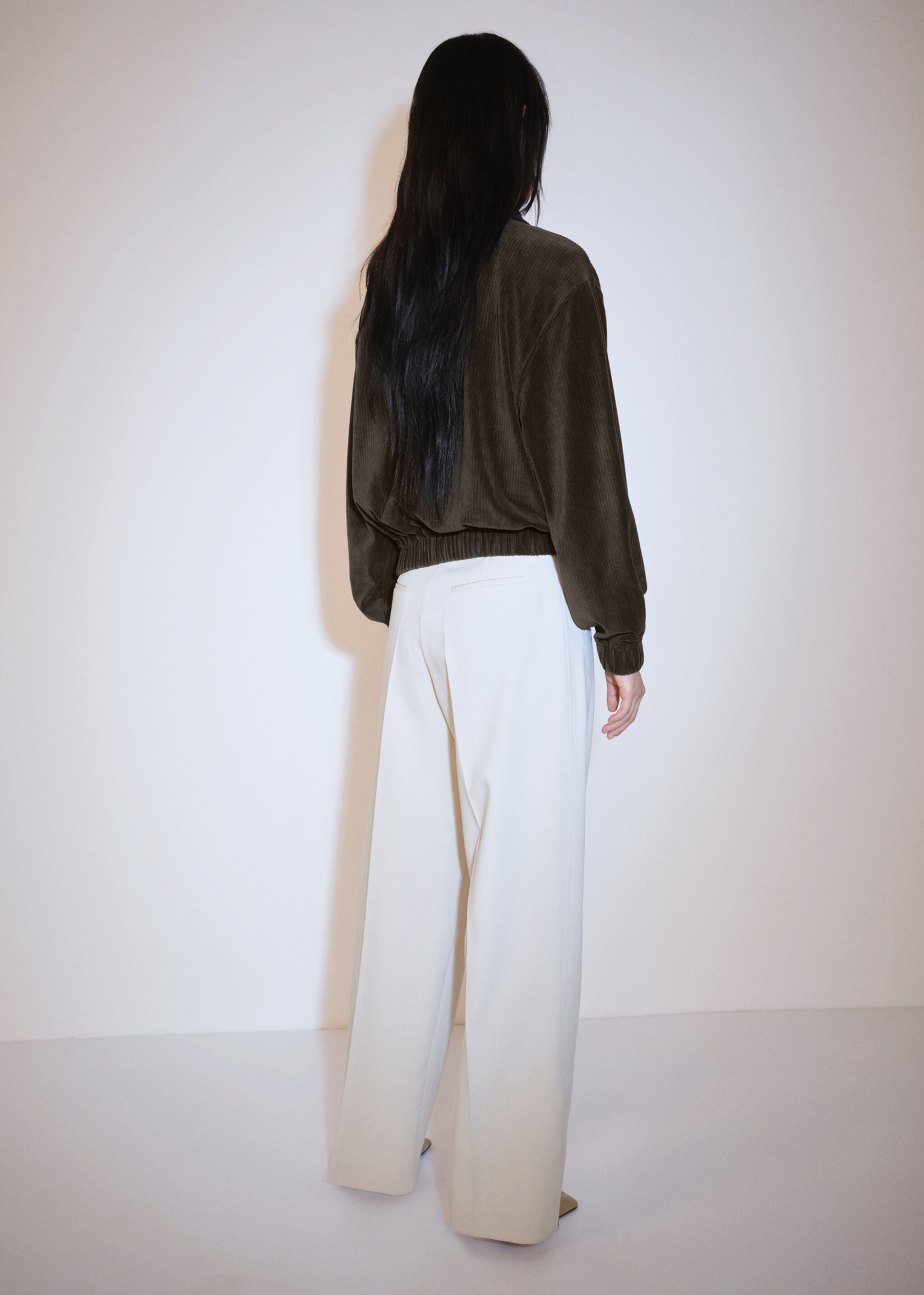 Corduroy bomber jacket - Reverse of the article, Khaki. Ref: 77077705-00.