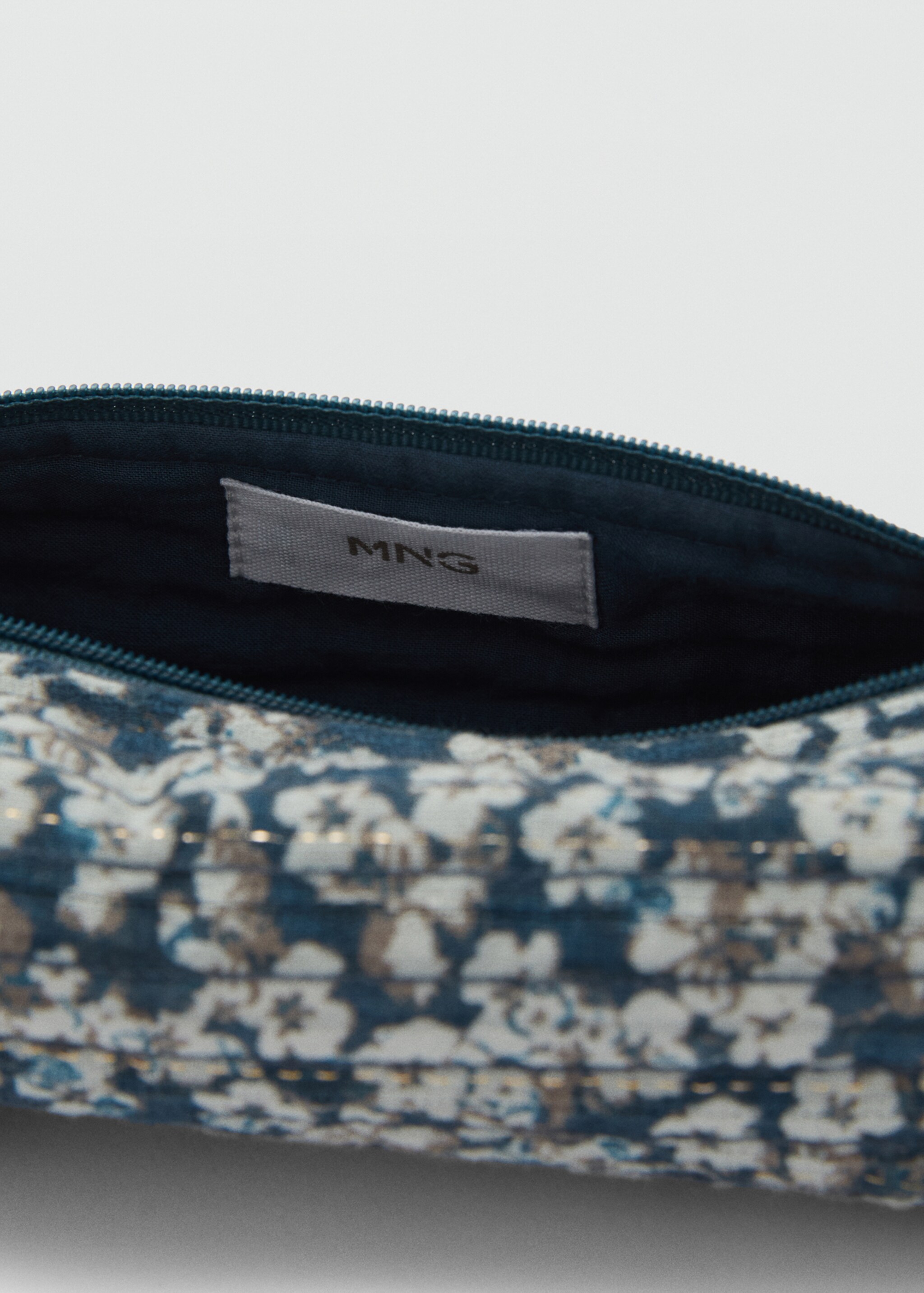 Etui mit Blumenprint - Detail des Artikels 2