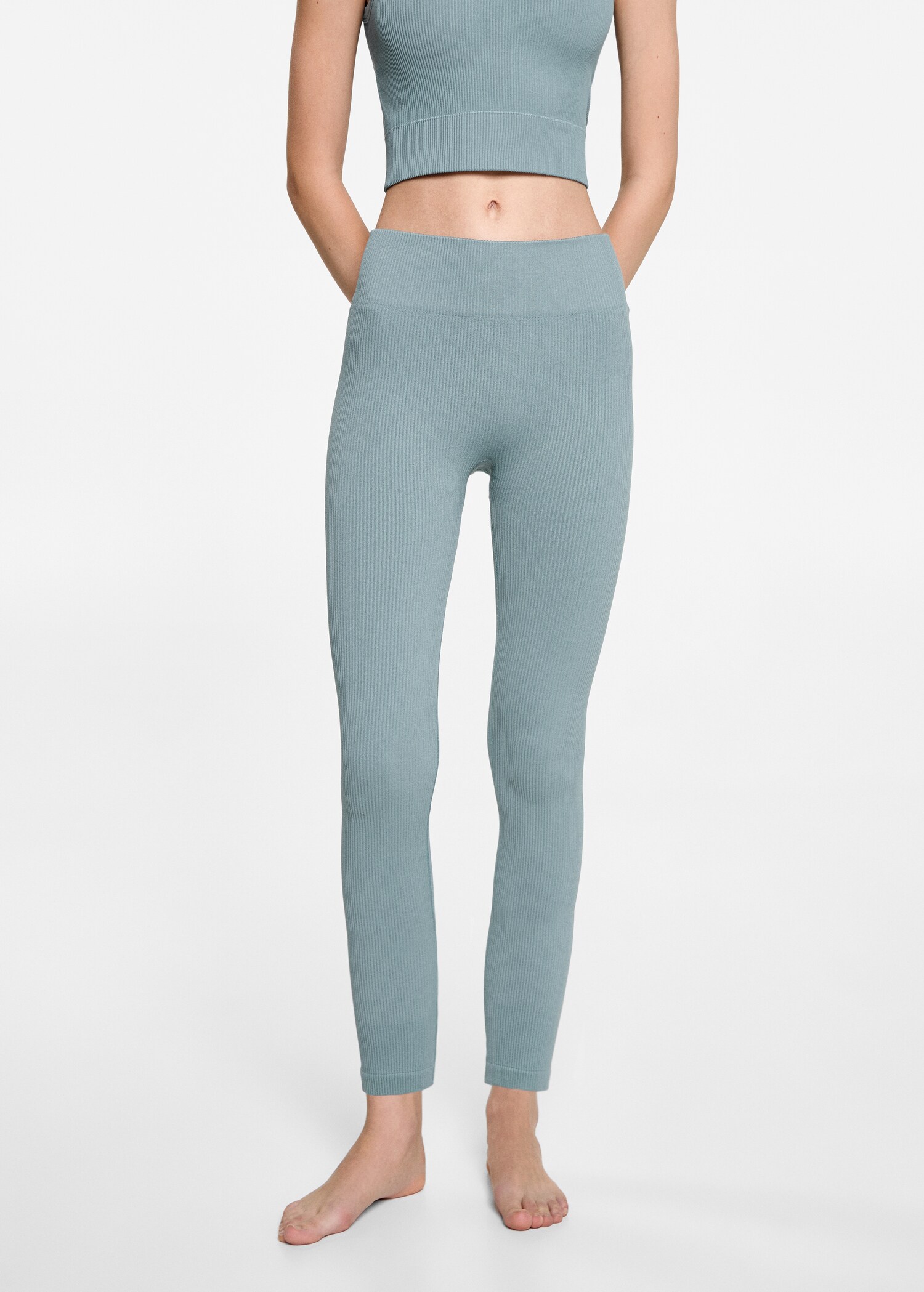 Ribbed sports leggings - Medium plane