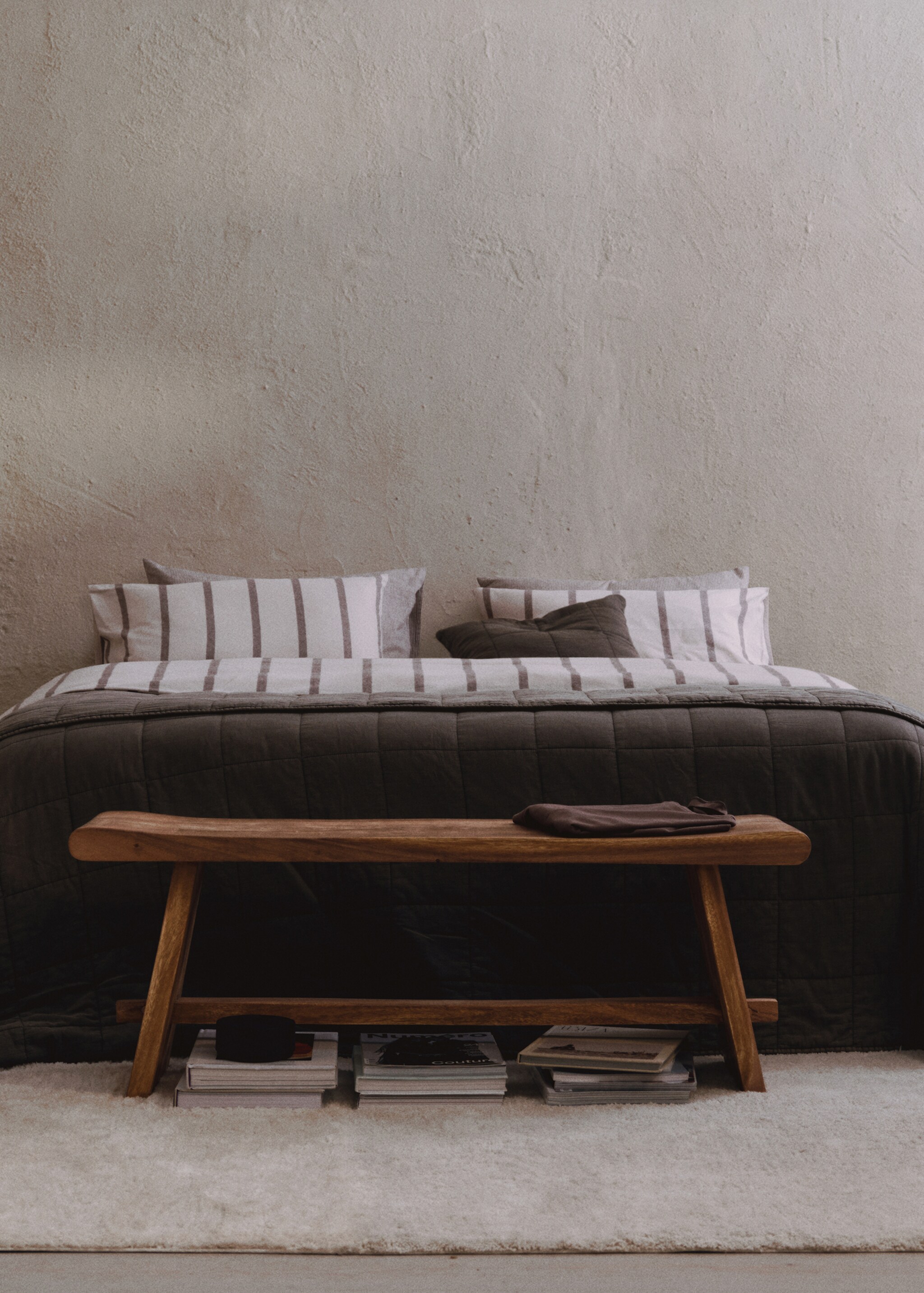 Quiltat bomullstäcke 130/150 cm - Detaljer om artikeln 6, Choklad. Ref: 77077713-00.