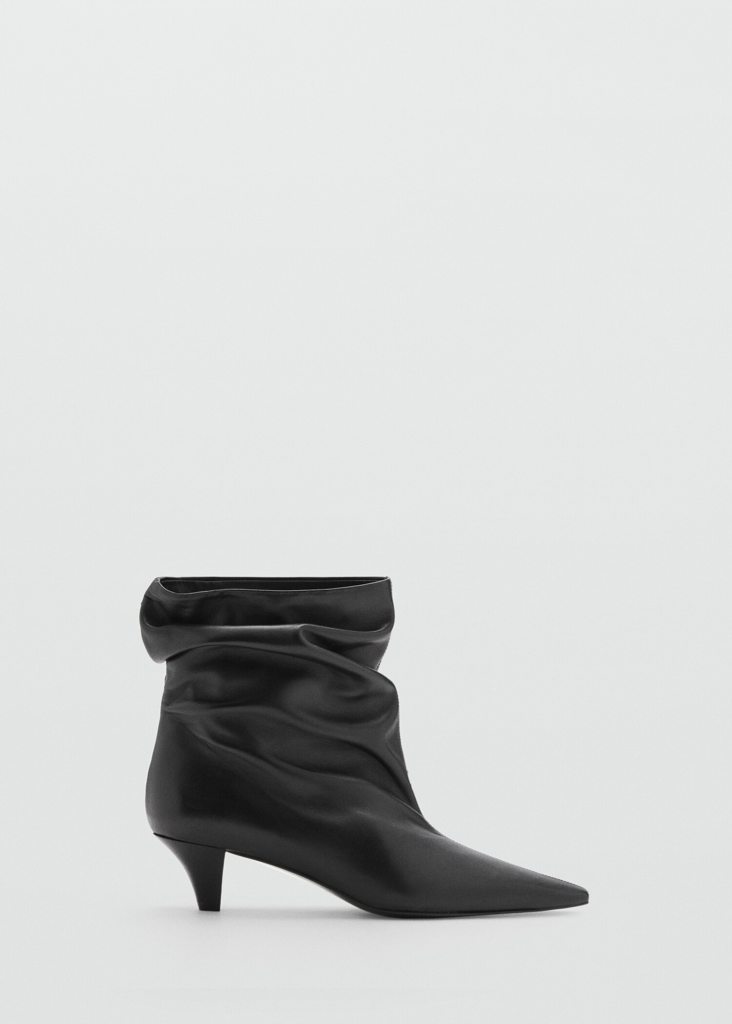 Leder-Stiefelette mit Kittenheel - Artikel ohne Model