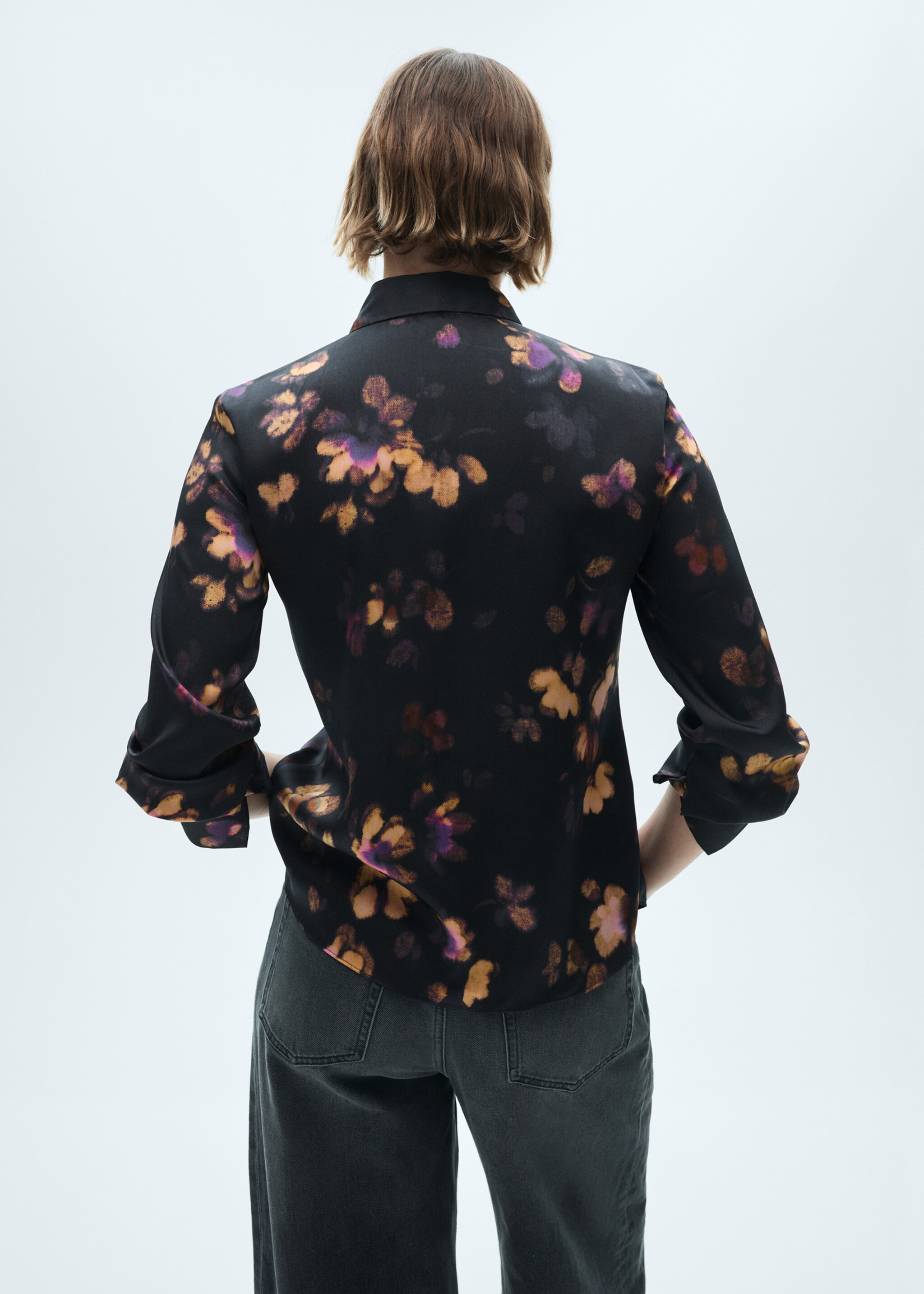 Camisa satinada estampada - Reverso del artículo, Morado. Ref: 77077720-00.