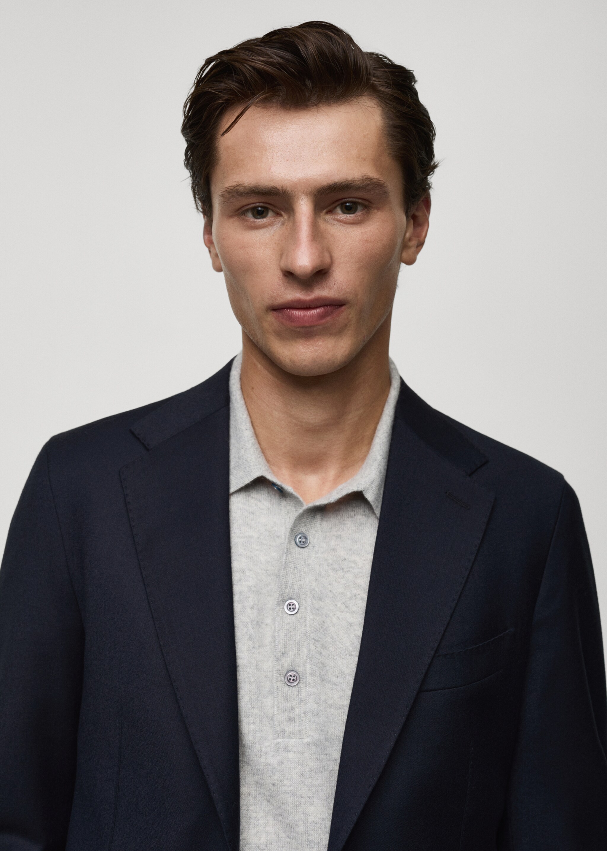 Italian 100% virgin wool flannel suit jacket - Details of the article 1, Dark Navy. Ref: 77077916-00.
