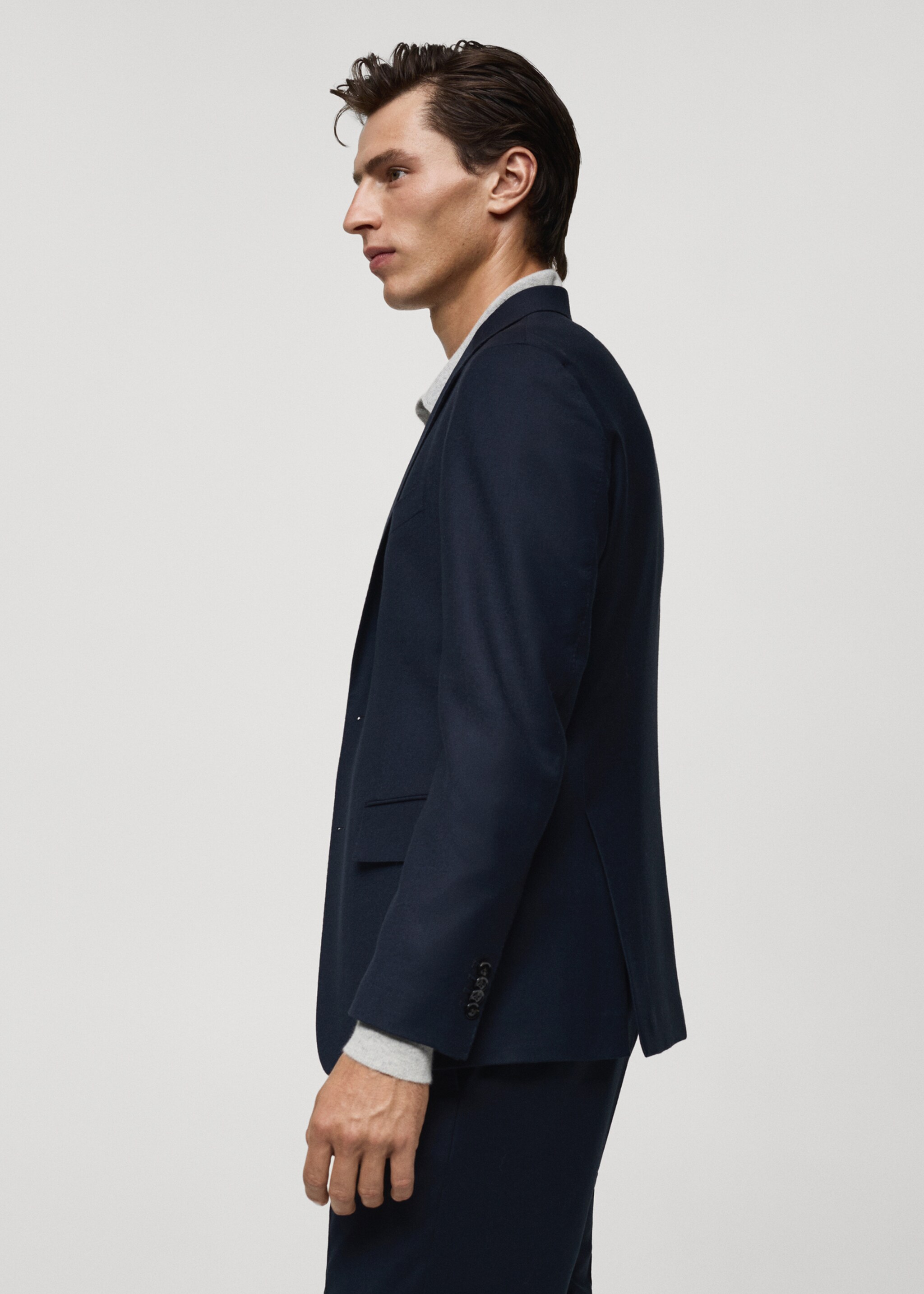 Italian 100% virgin wool flannel suit jacket - Details of the article 6, Dark Navy. Ref: 77077916-00.