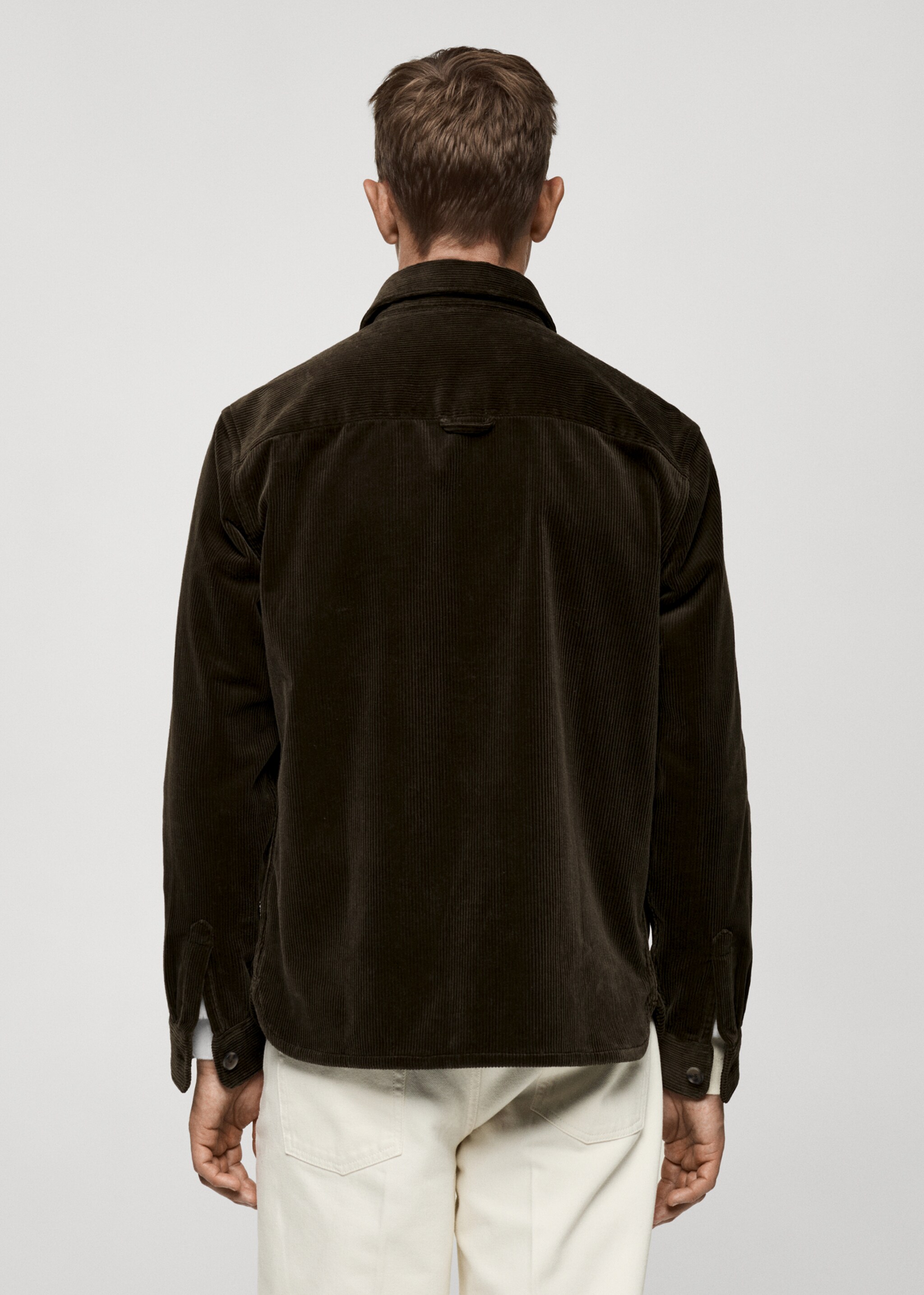 Corduroy overshirt with pockets - Reverse of the article, Khaki. Ref: 77077921-00.