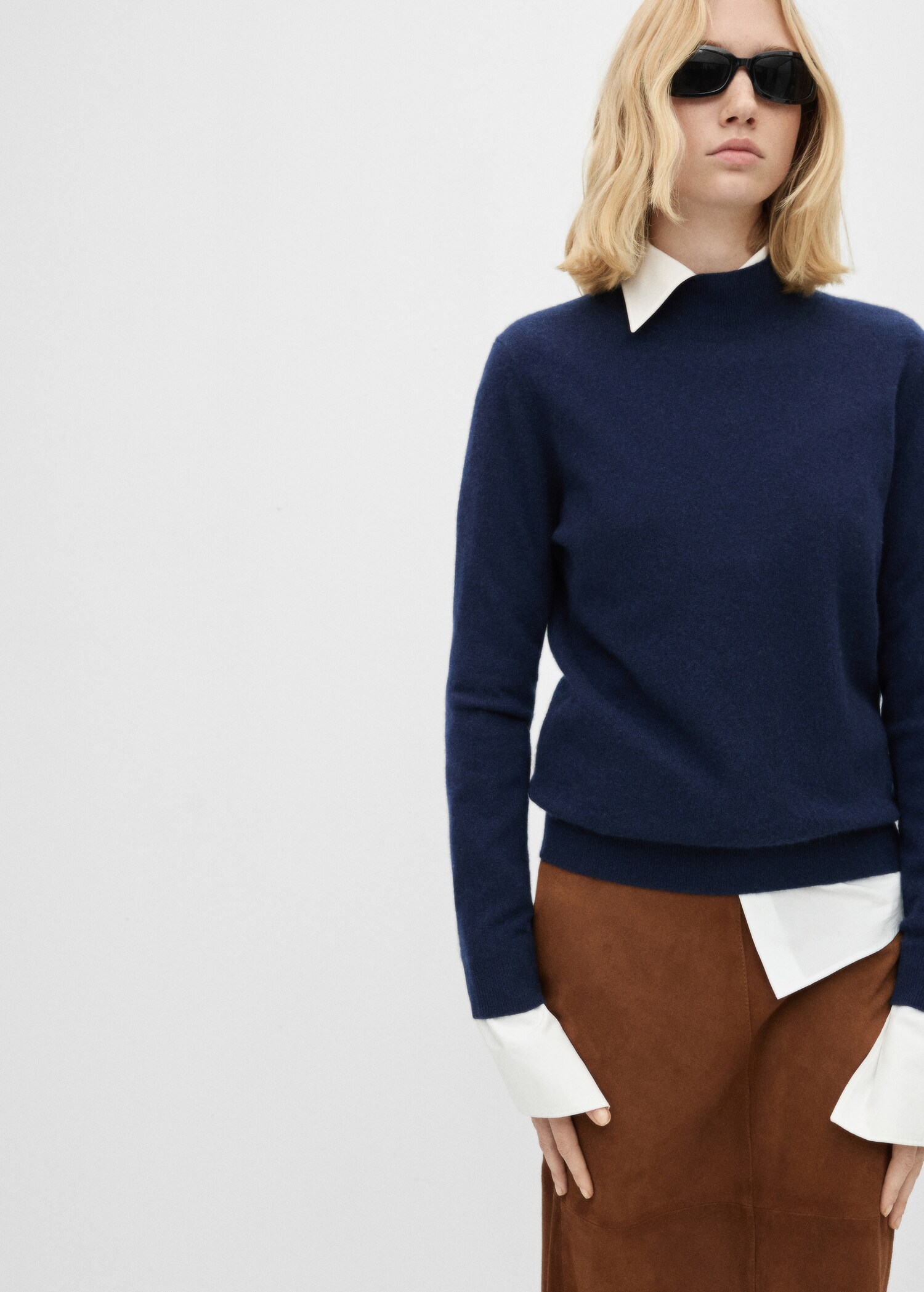 Pull-over 100 % cachemire col montant - Plan moyen
