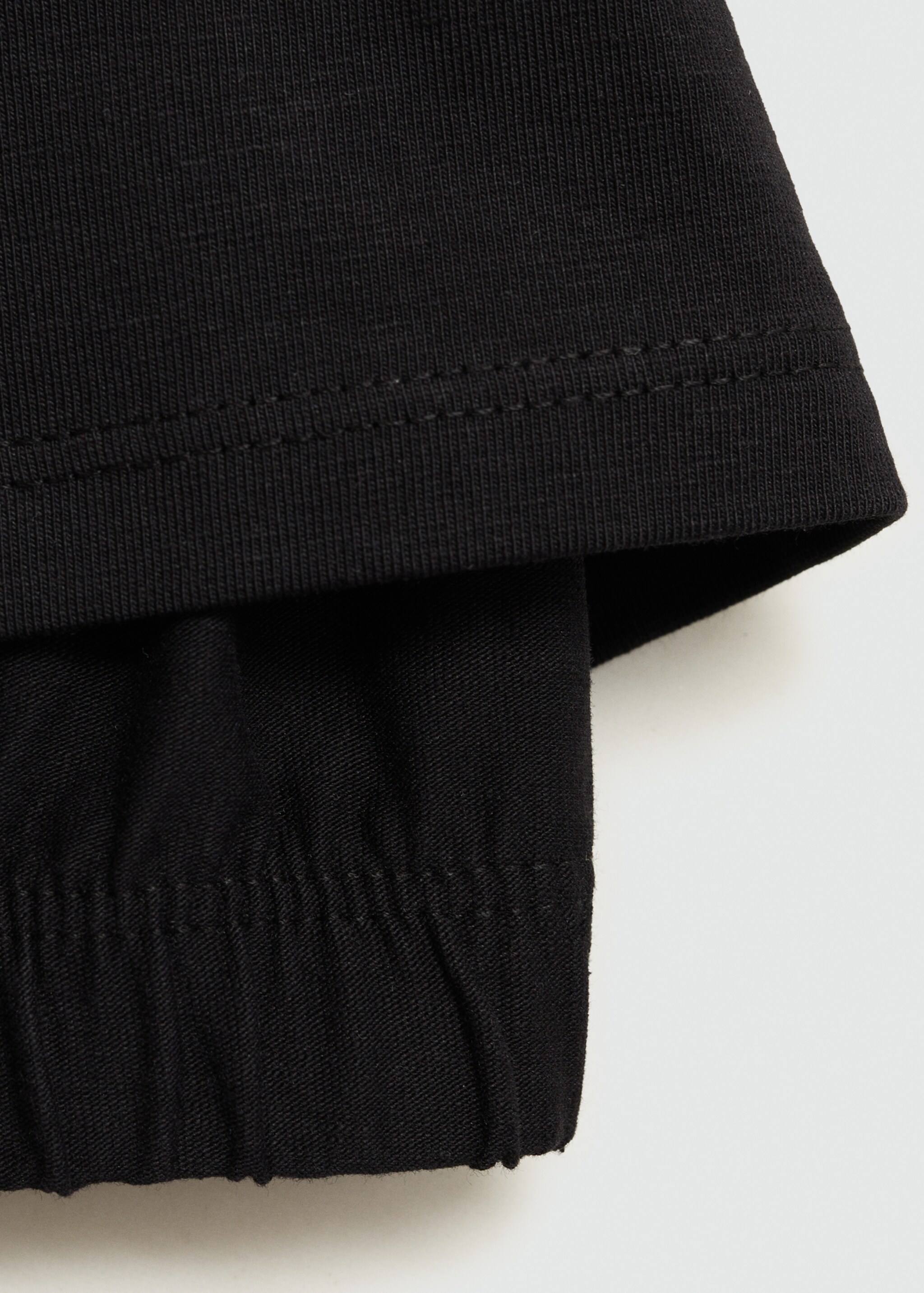 Sportig crop top - Detaljer om artikeln 0, Svart. Ref: 77078271-00.