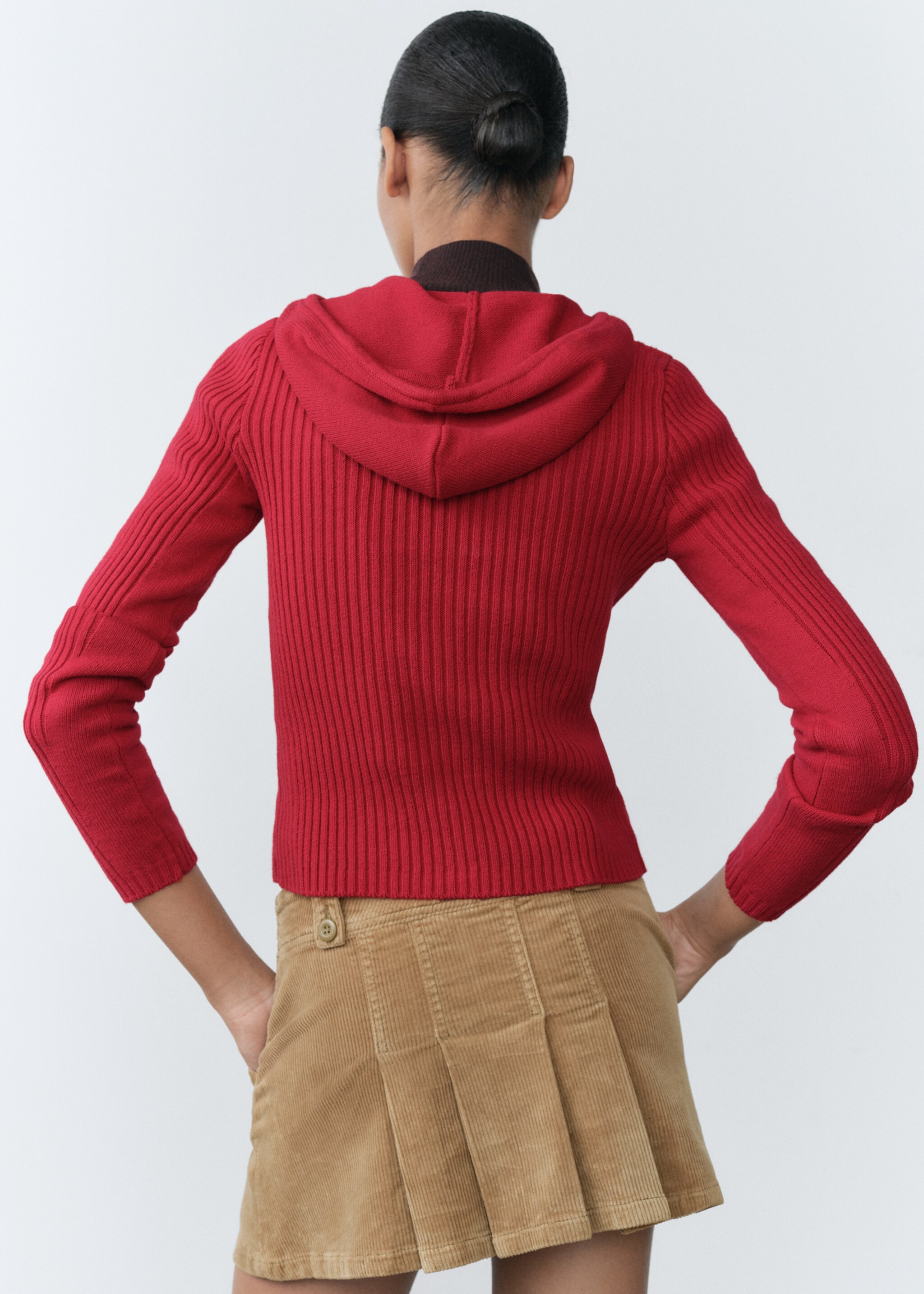 Cardigan maille côtelée capuche - Verso de l’article, Rouge. Ref: 77078633-00.
