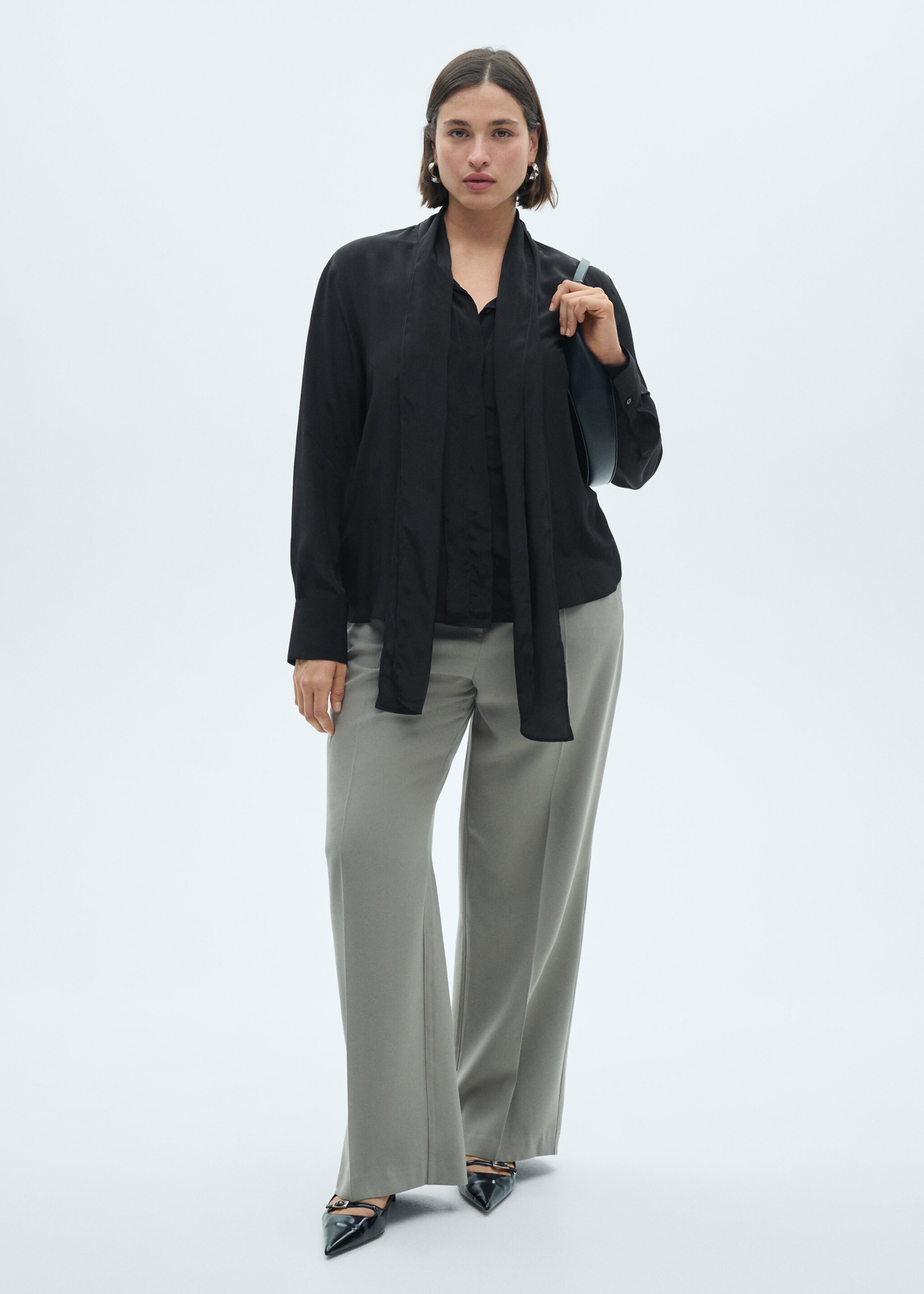 Satin shirt with bow - Details of the article 3, Black. Ref: 77079055-00.