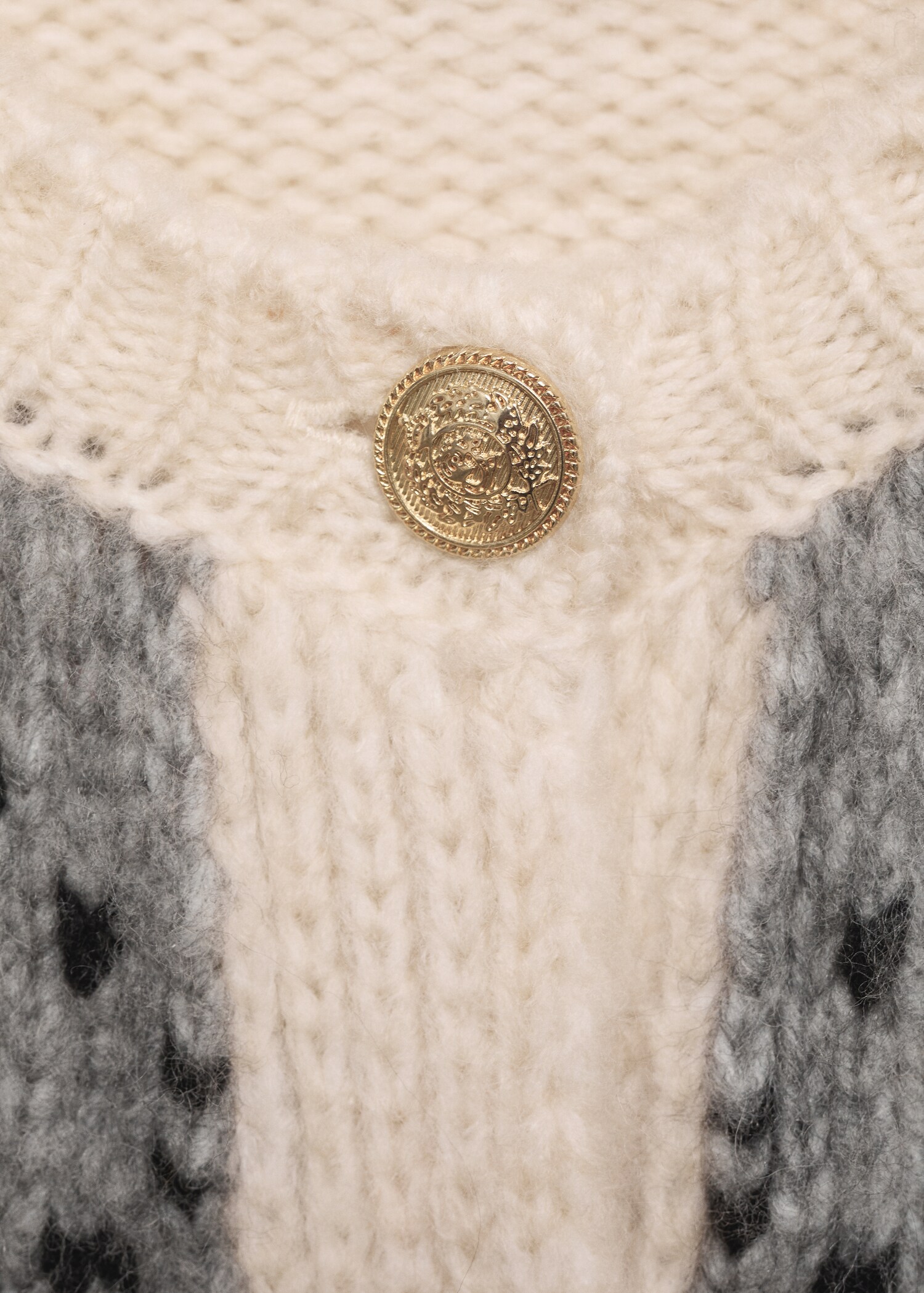 Cardigan rombi bottoni - Dettaglio dell'articolo 8