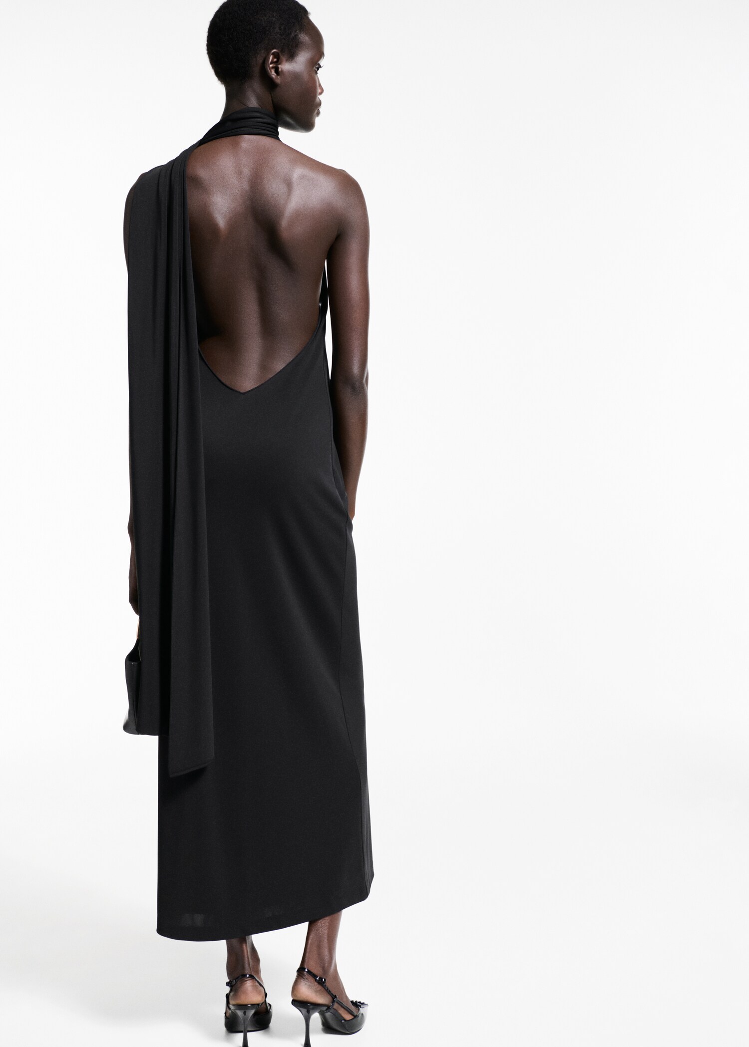 Asymmetrical bow-neck dress - Reverse of the article