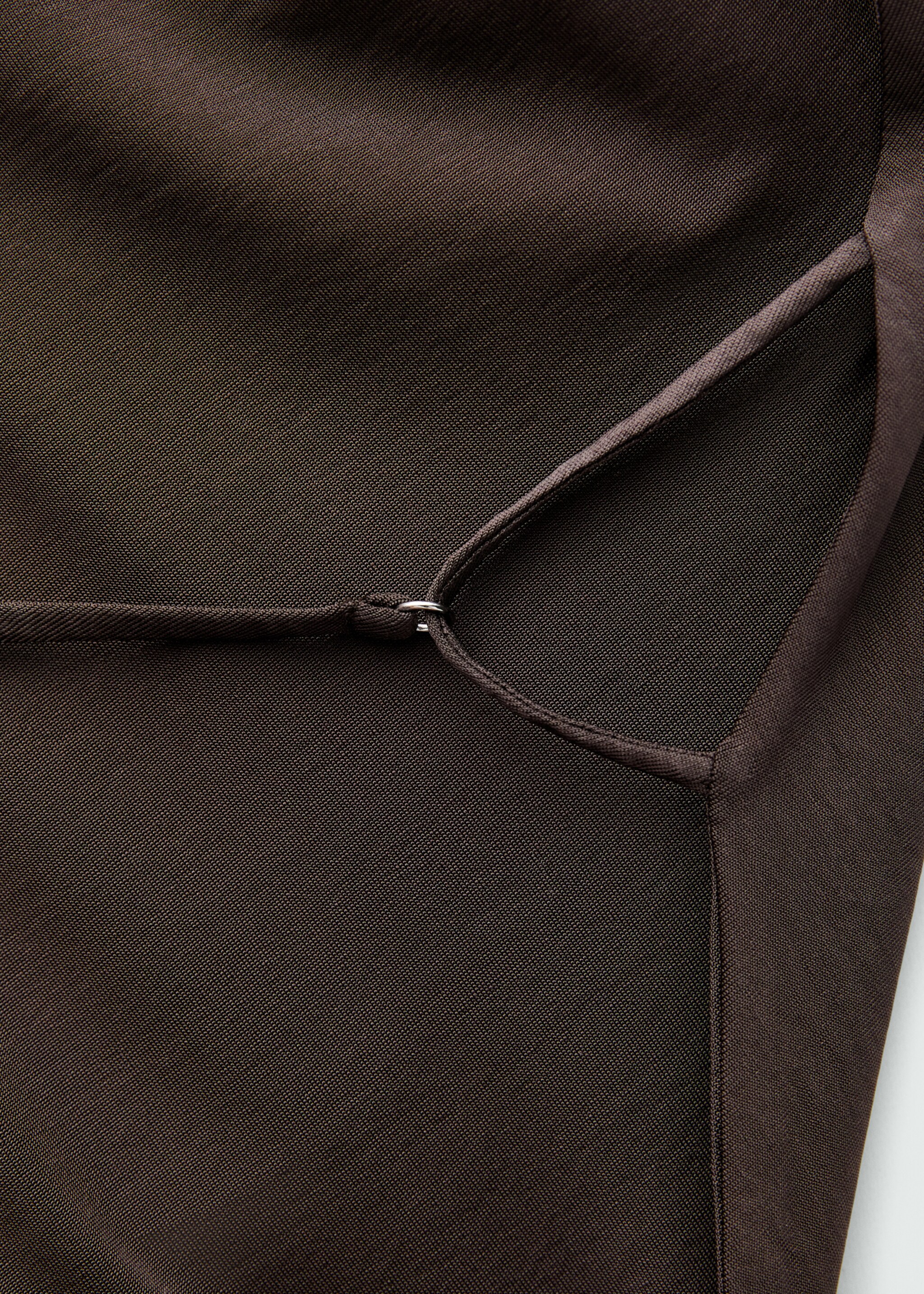 Top encolure drapée dos nu - Détail de l'article 8, Marron. Ref: 77079071-00.