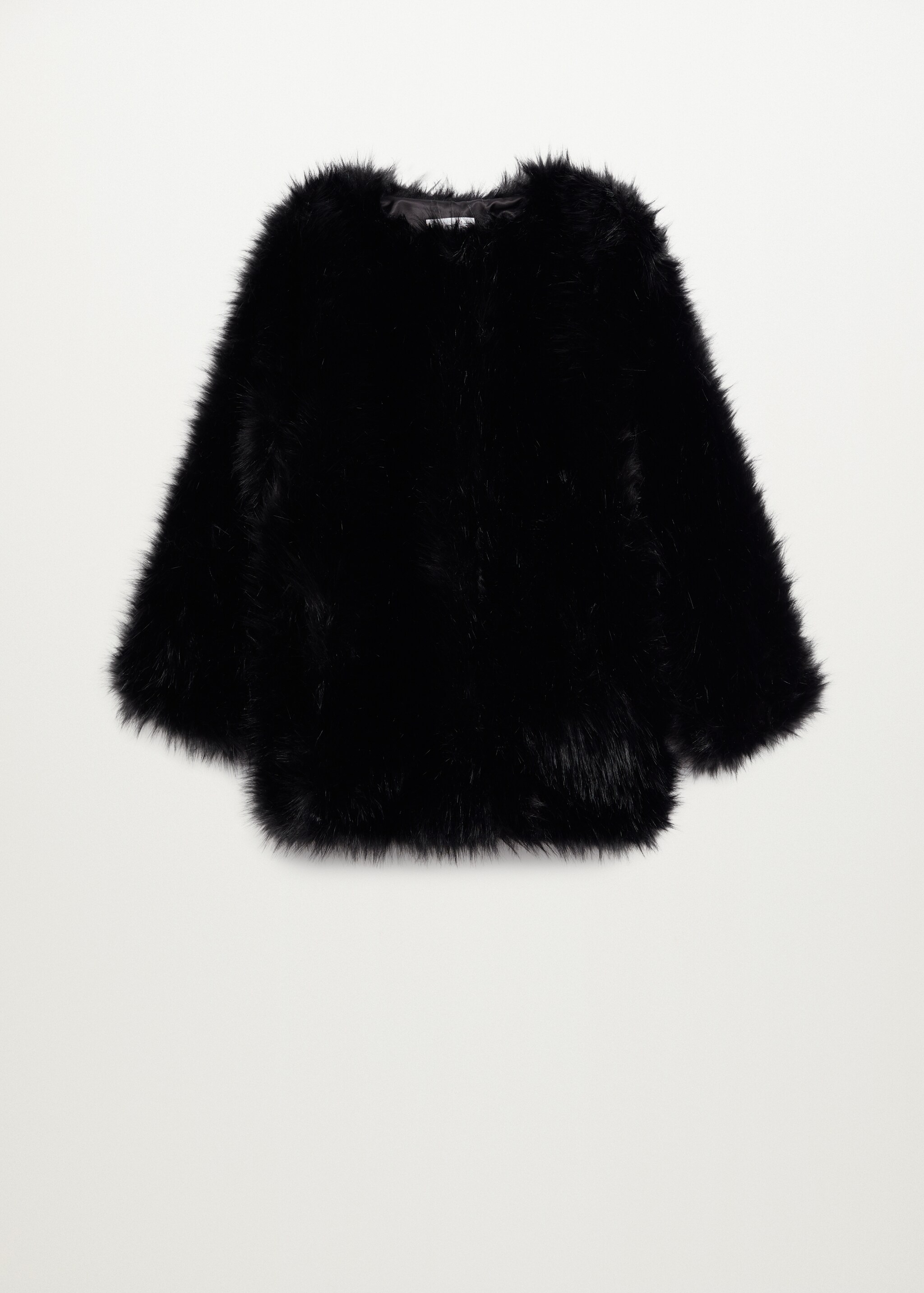 Abrigo pelo oversize - Artículo sin modelo
