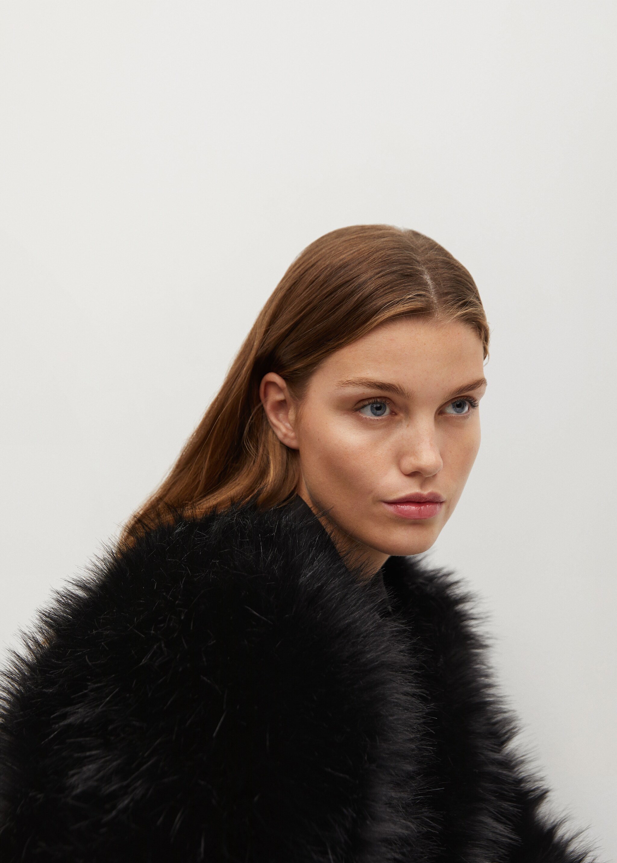 Abrigo pelo oversize - Detalle del artículo 4