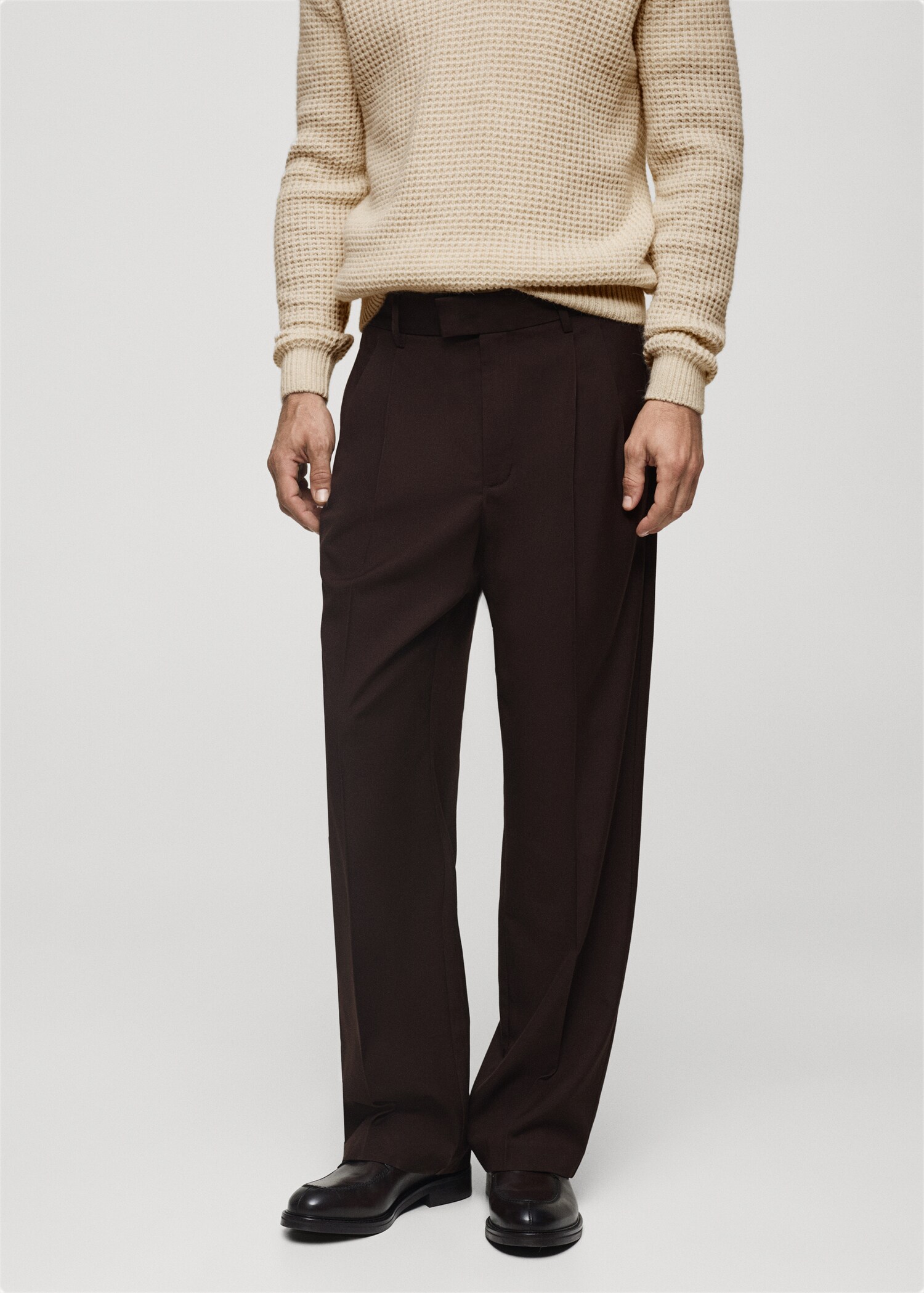 Regular Fit-Bundfaltenhose - Mittlere Ansicht