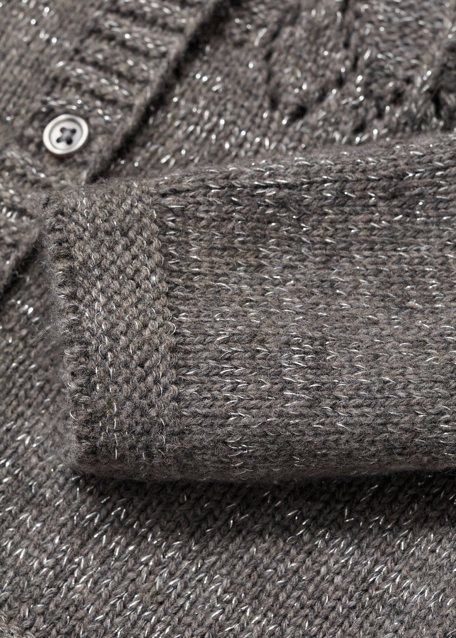 Button knit cardigan - Details of the article 0