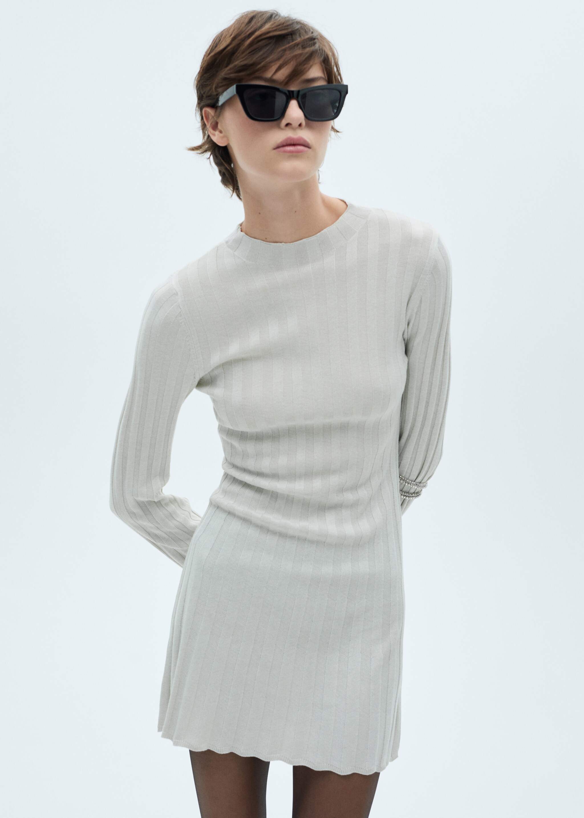 Perkins-neck knitted dress - Medium plane, Beige. Ref: 77079406-00.