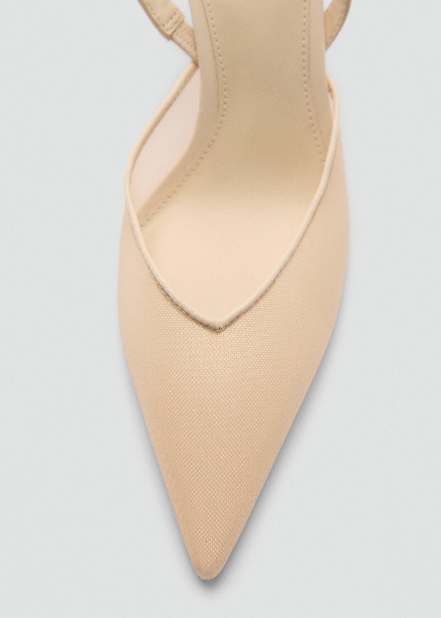 Mesh shoe with heel - Details of the article 2