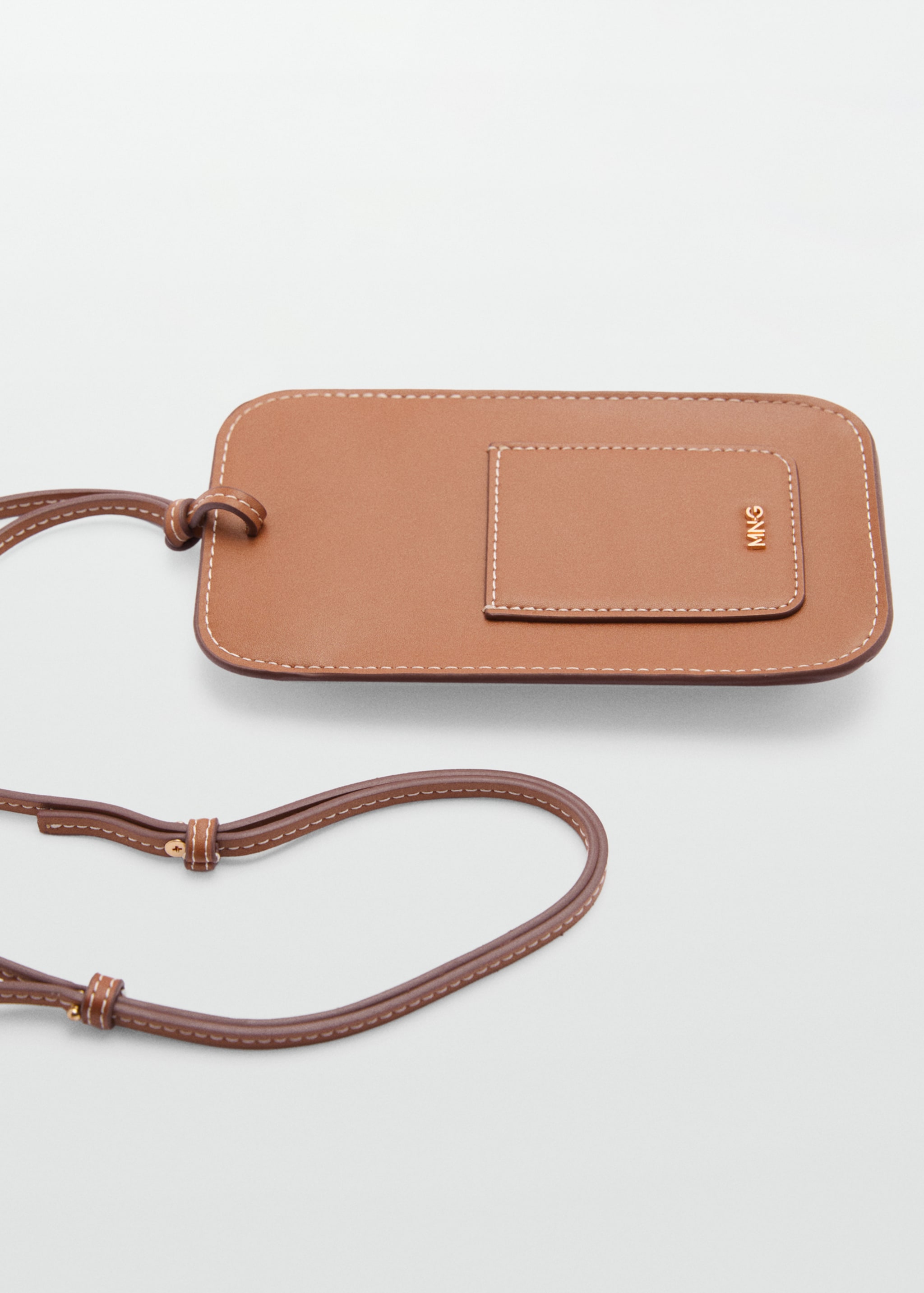Mobile case with string - Details of the article 2