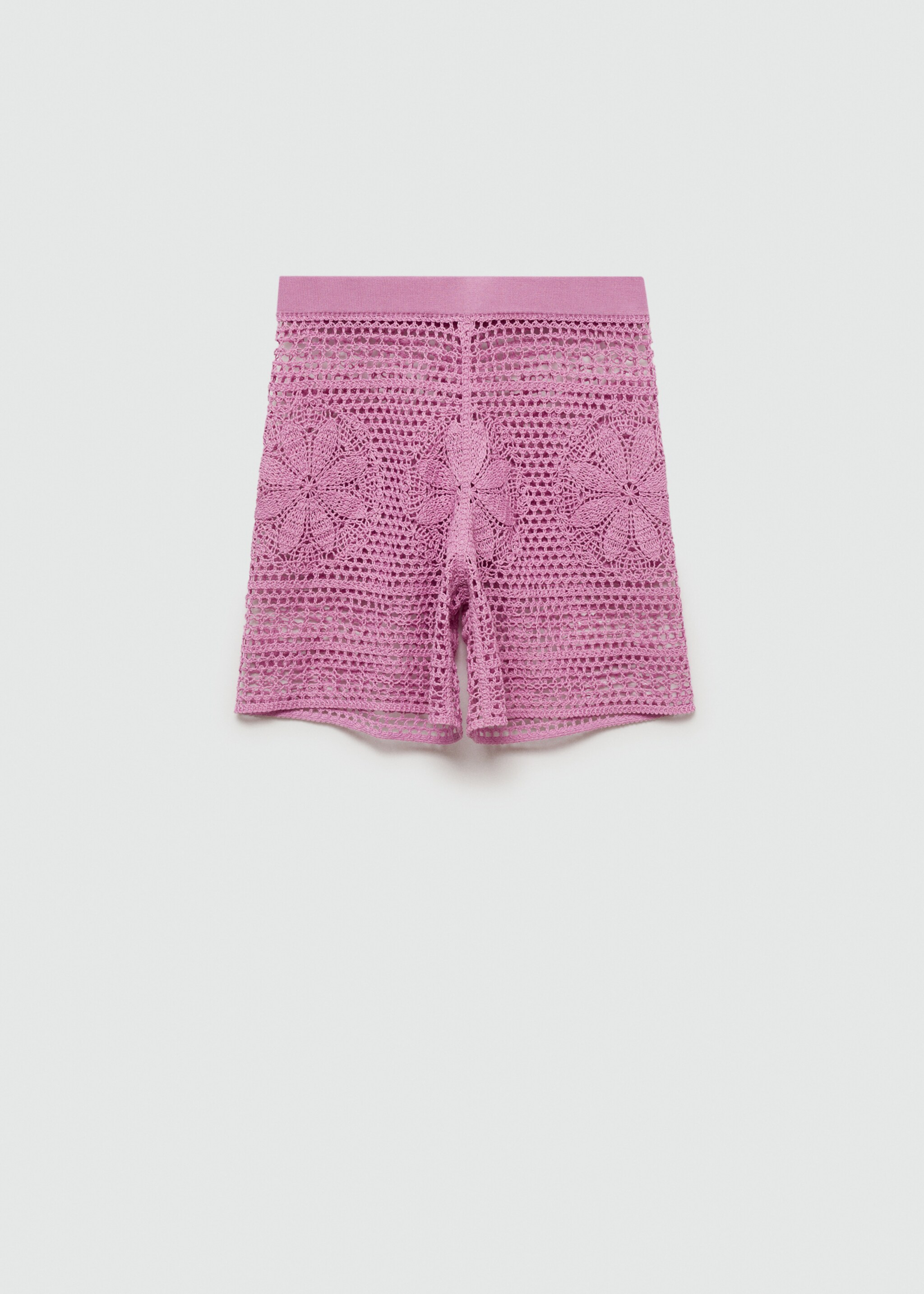 Crochet shorts with flowers - Article without model