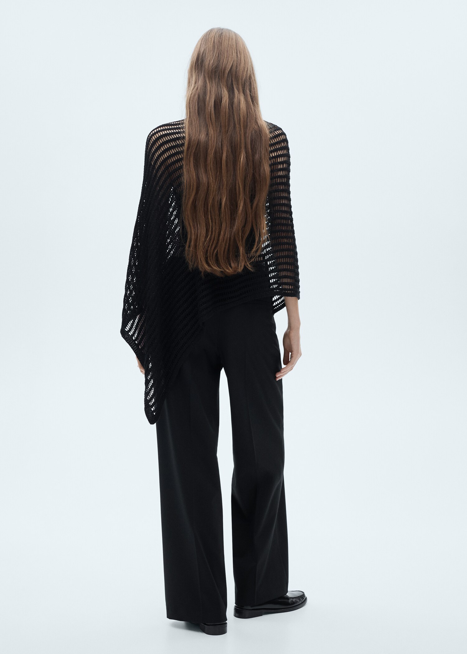 Crochet lurex cape - Reverse of the article
