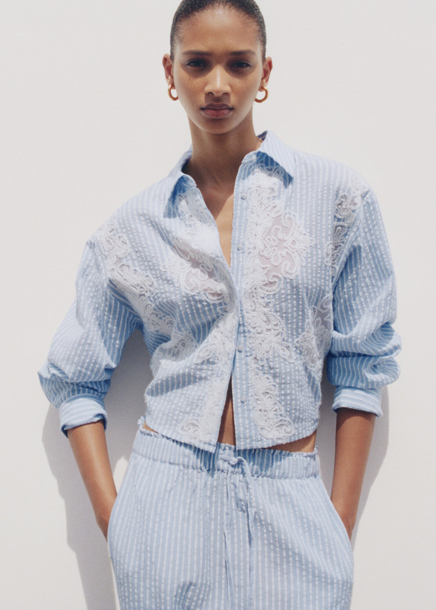 Chemise rayée brodée - Détail de l'article 6
