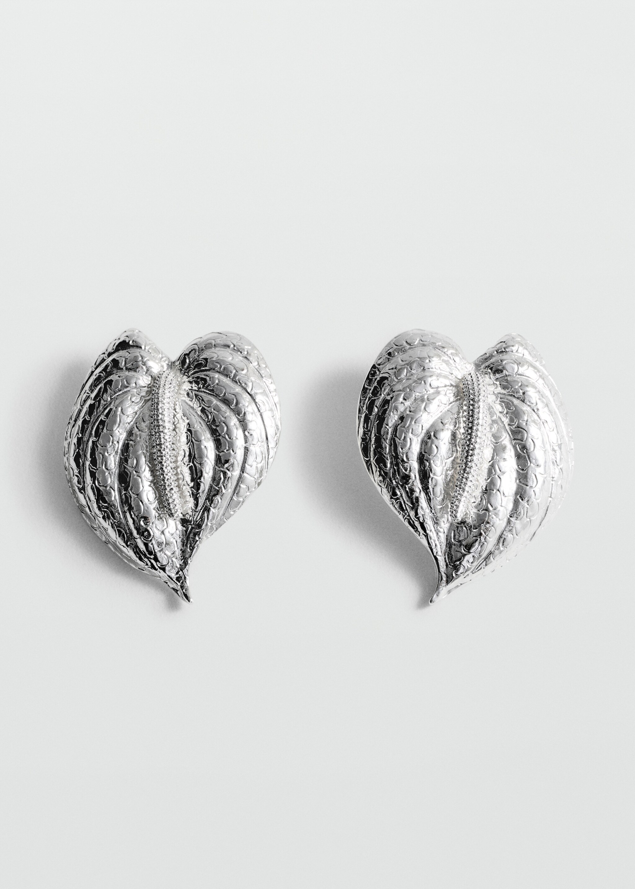 Boucles d'oreilles maxi feuille - Article sans modèle, Argent. Ref: 77080367-00.