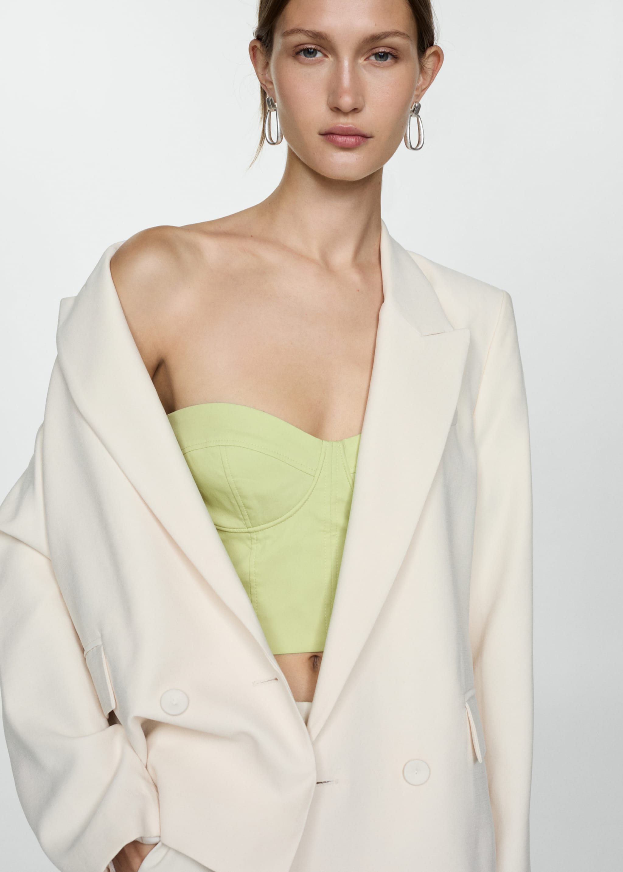 Schulterfreies Crop-Top - Mittlere Ansicht