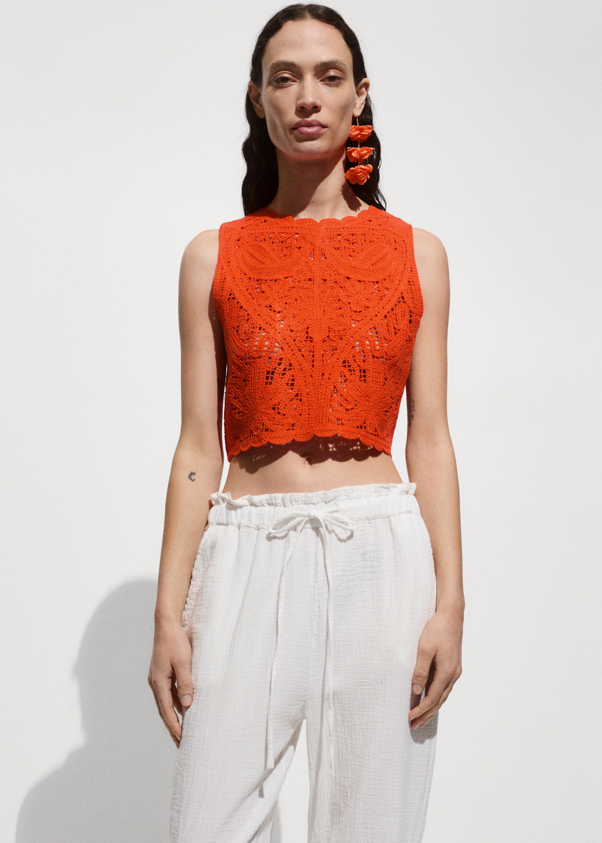 Top crochet fleurs - Détail de l'article 2