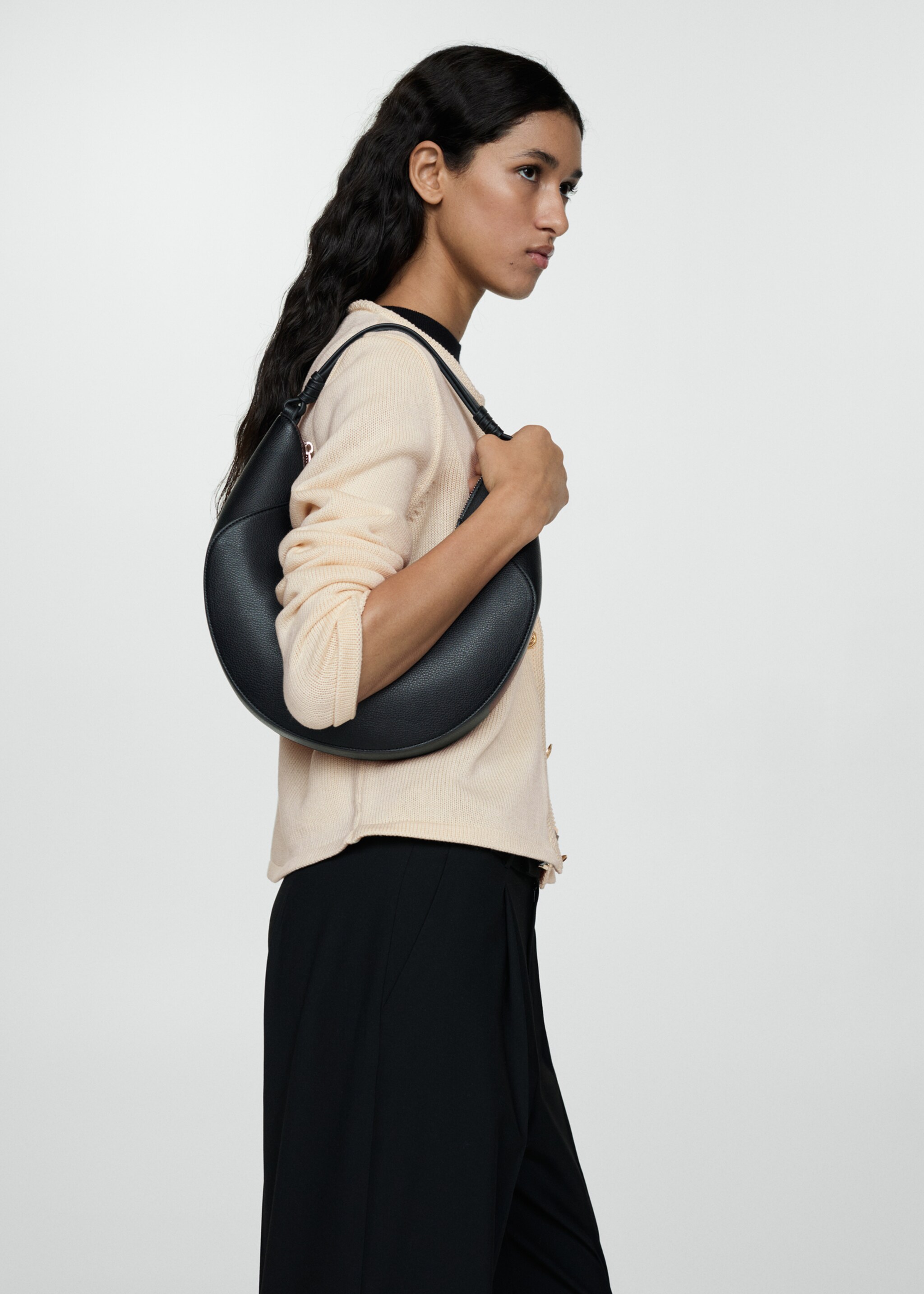 Knitted cardigan with jewel button - Medium plane, Ecru. Ref: 77080389-00.