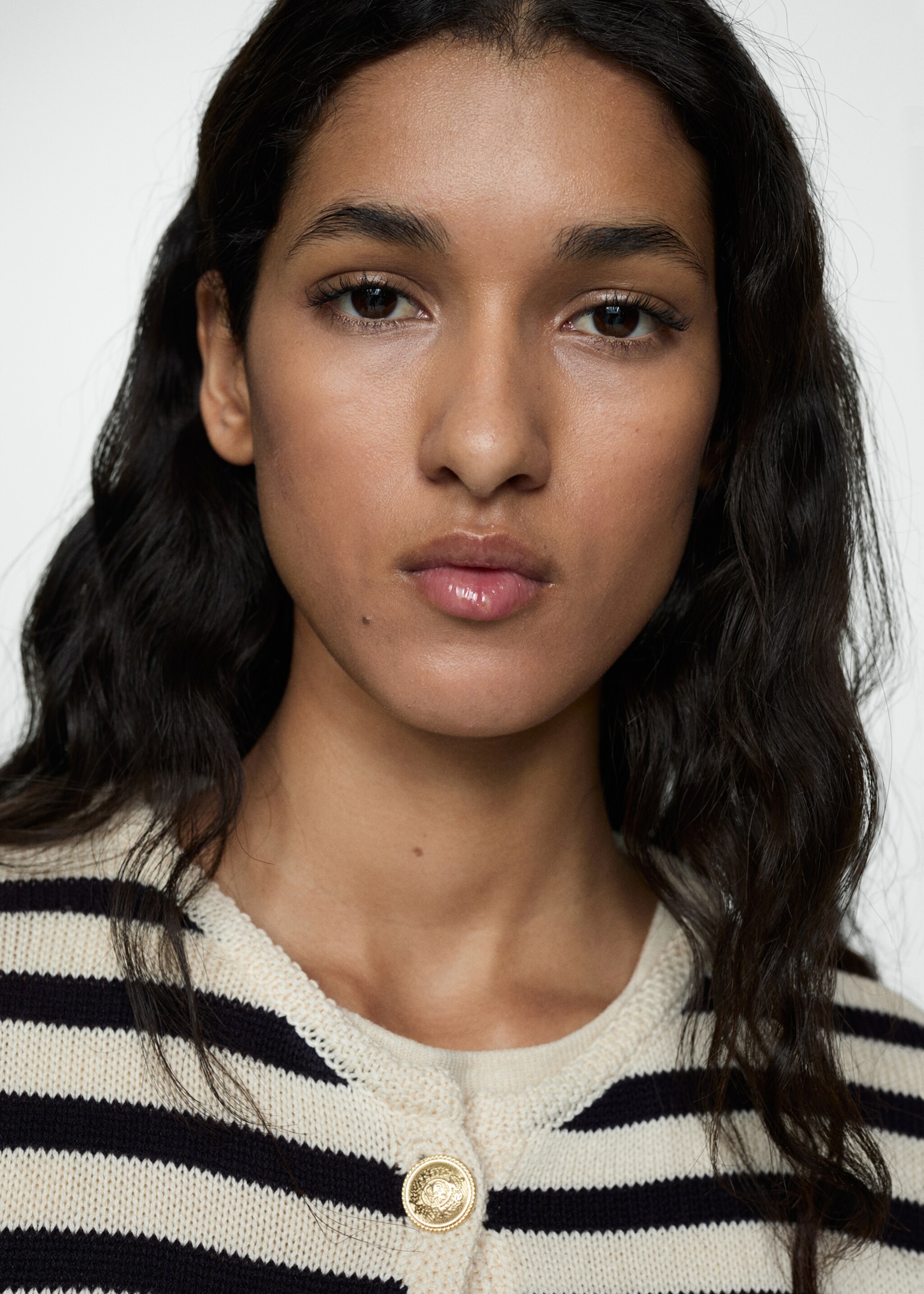Knitted cardigan with jewel button - Details of the article 1, Dark Navy. Ref: 77080389-00.