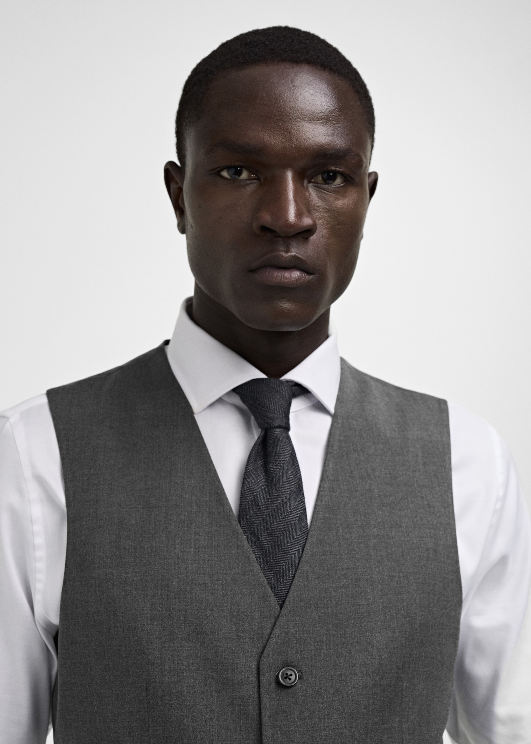 Slim-fit suit waistcoat in stretch fabric - Details of the article 1, Grey. Ref: 77080568-00.
