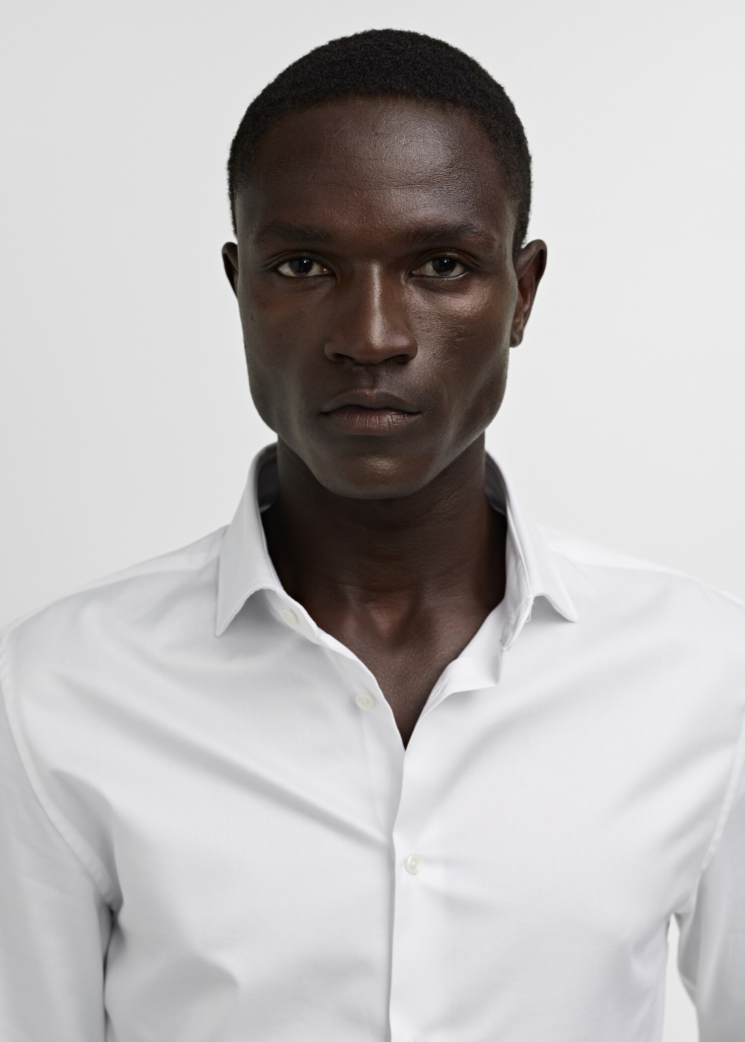 Camisa gemelos traje slim fit tejido twill - Detalle del artículo 1