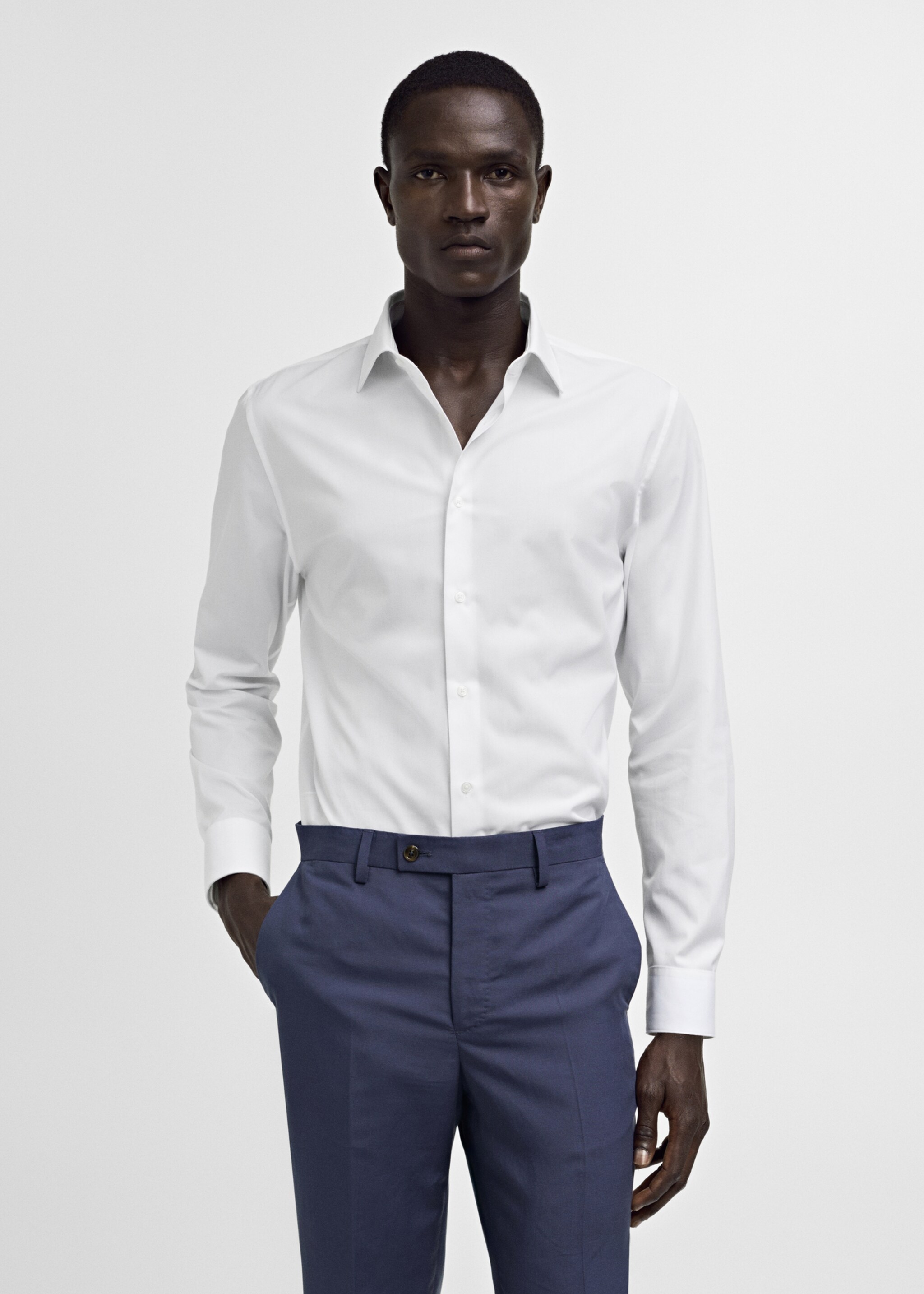 Camisa traje slim fit algodón popelín - Plano medio