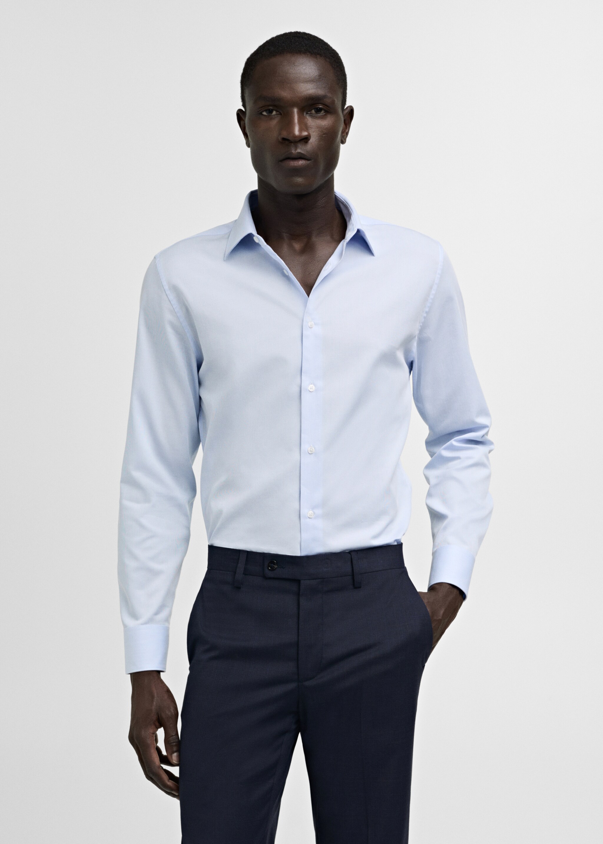 Camisa traje slim fit algodón popelín - Plano medio