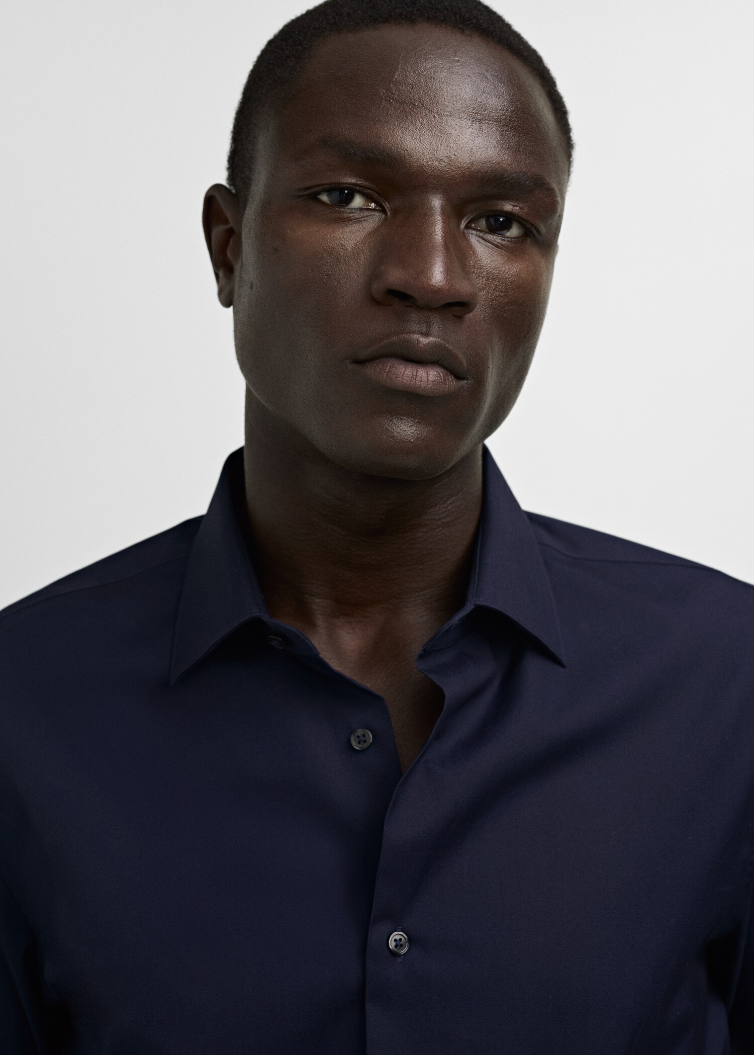 Camisa vestit slim fit cotó popelín - Detall de l'article 1