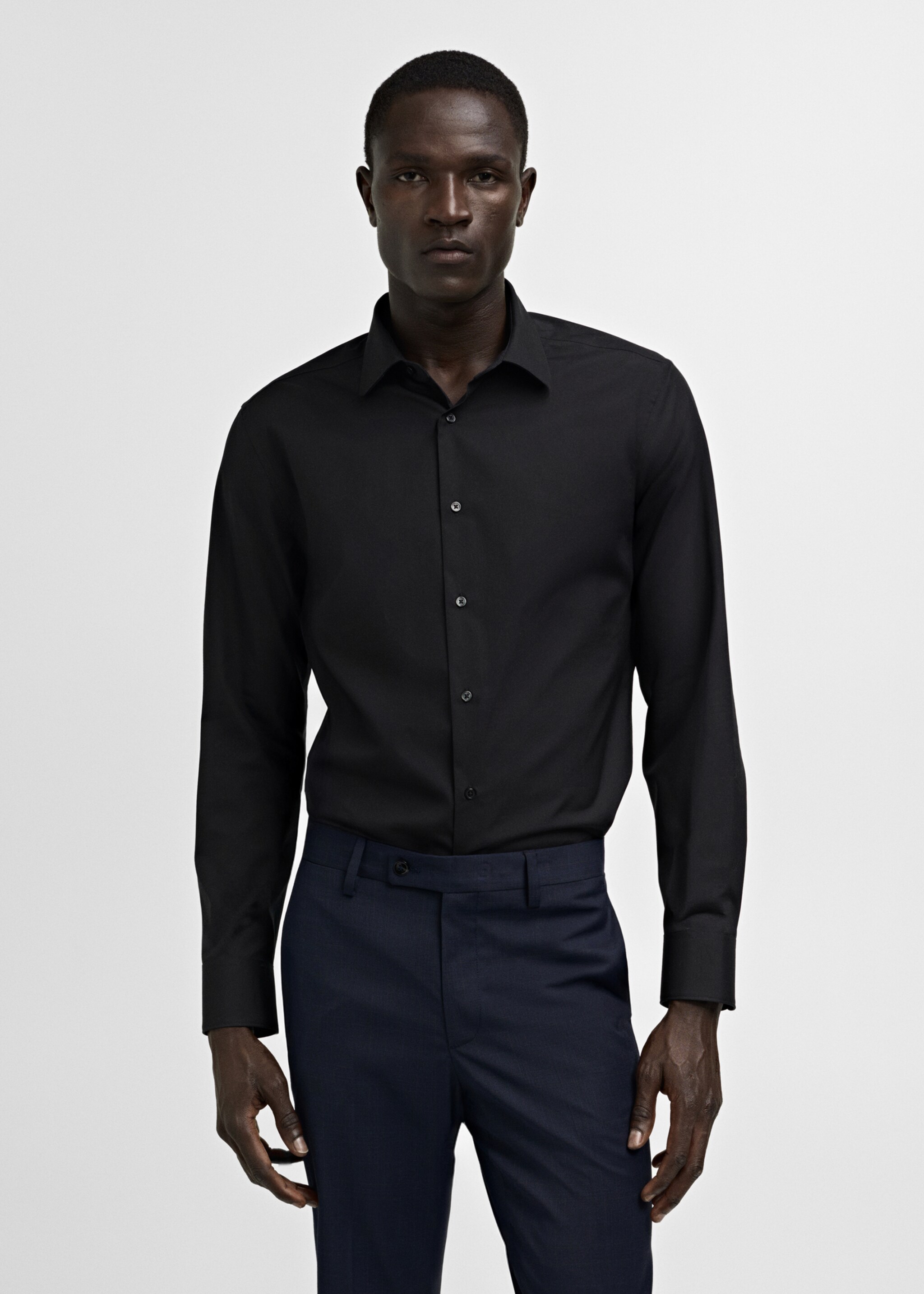 Camisa traje slim fit algodón popelín - Plano medio