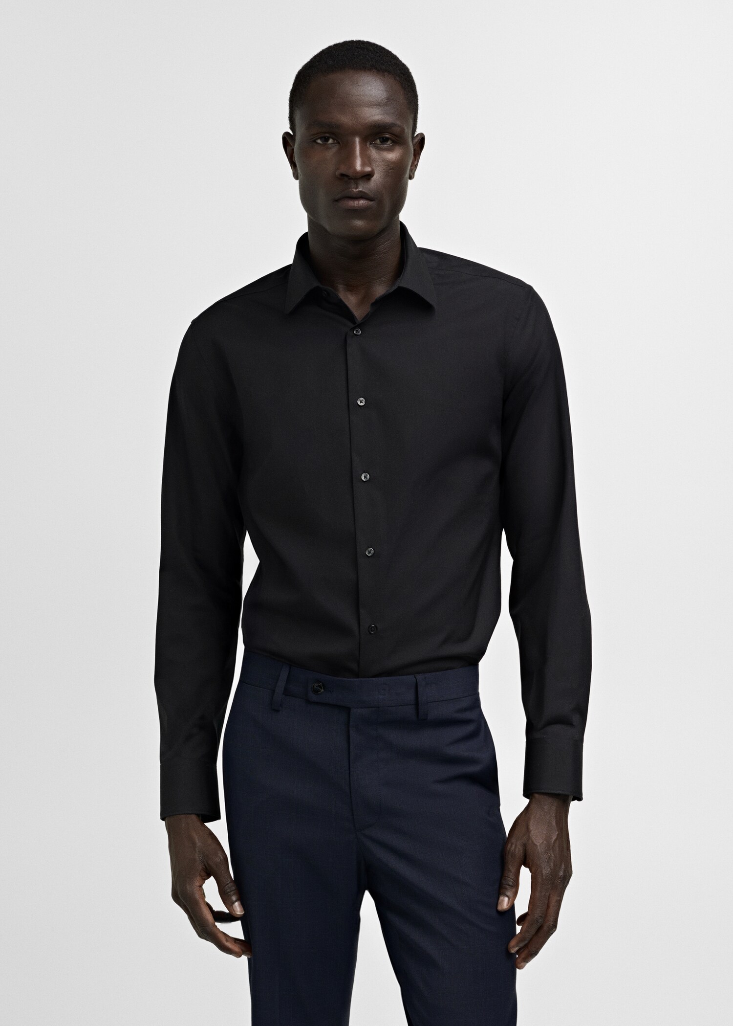 Camisa traje slim fit algodón popelín - Plano medio