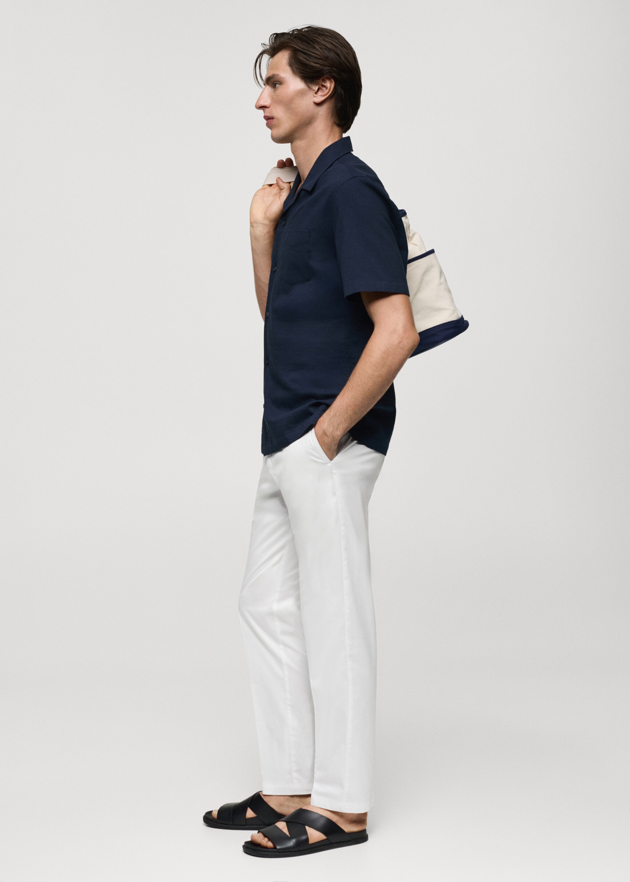 Regular-fit 100% seersucker cotton shirt - Details of the article 2